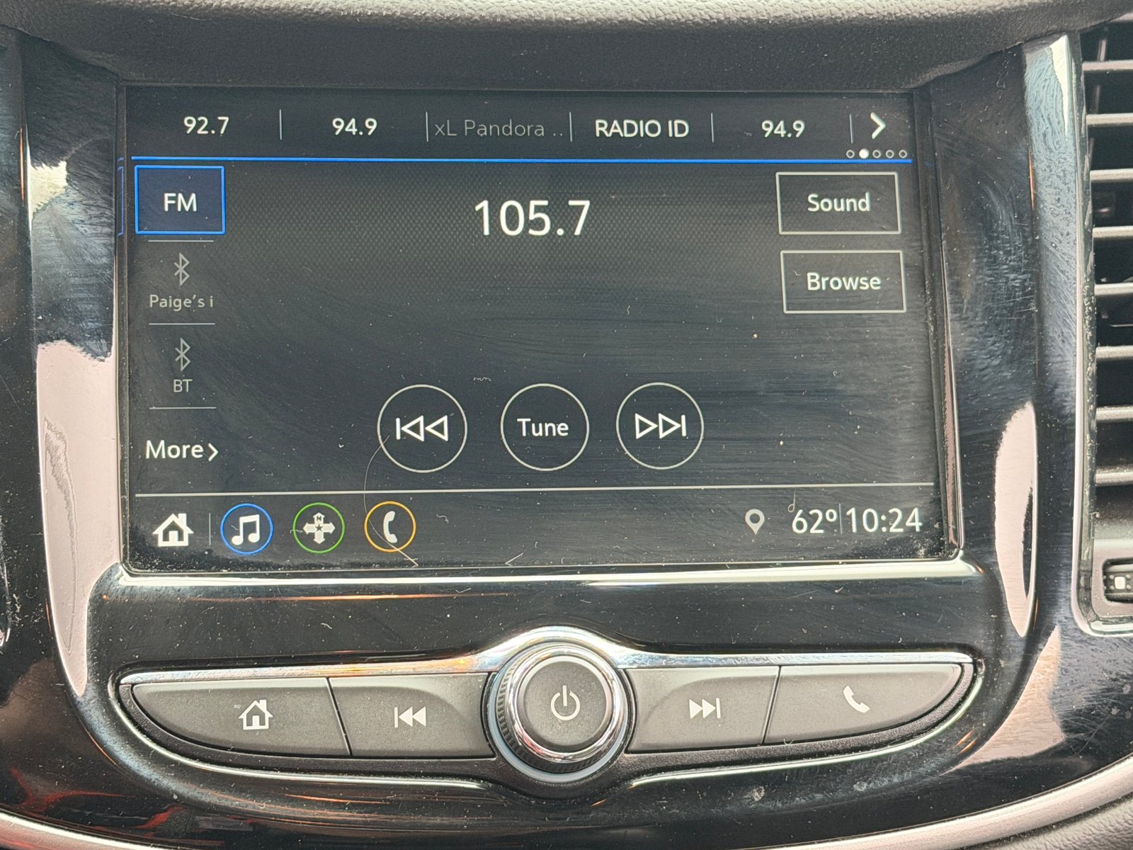 Thumbnail: 2019 Chevrolet Trax - 4