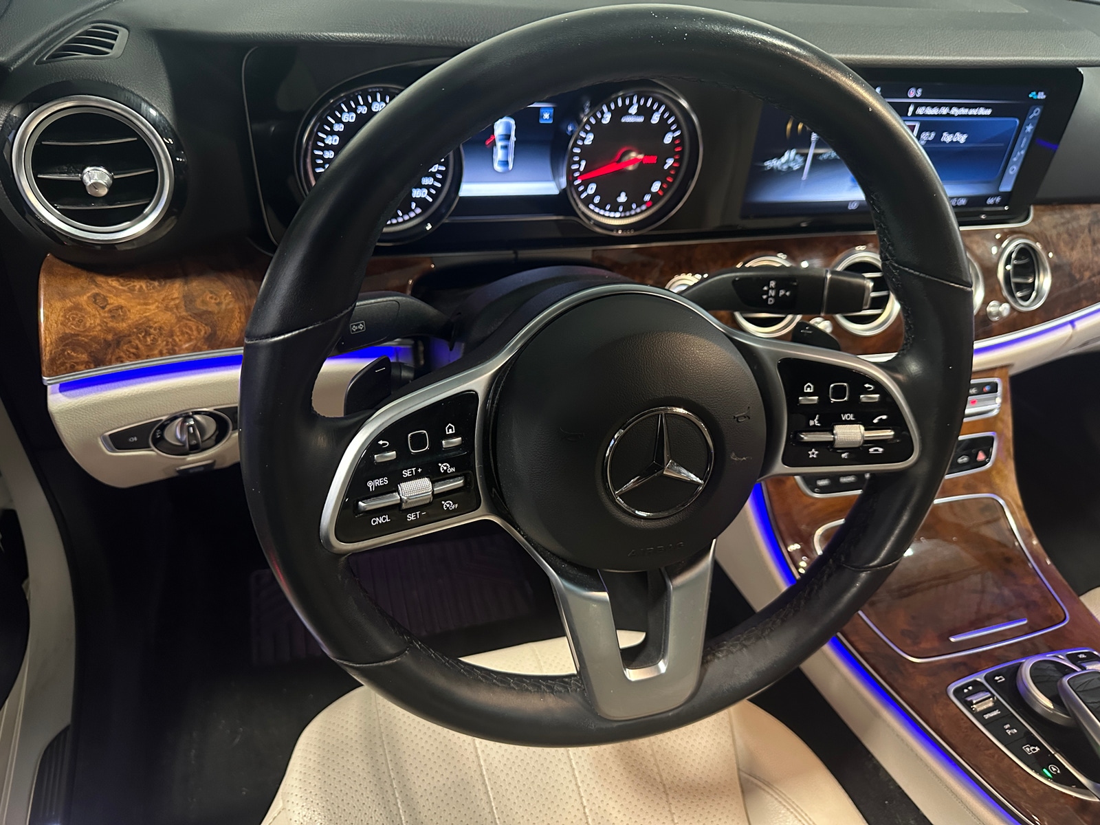 Thumbnail: 2019 Mercedes-Benz E-Class - 4