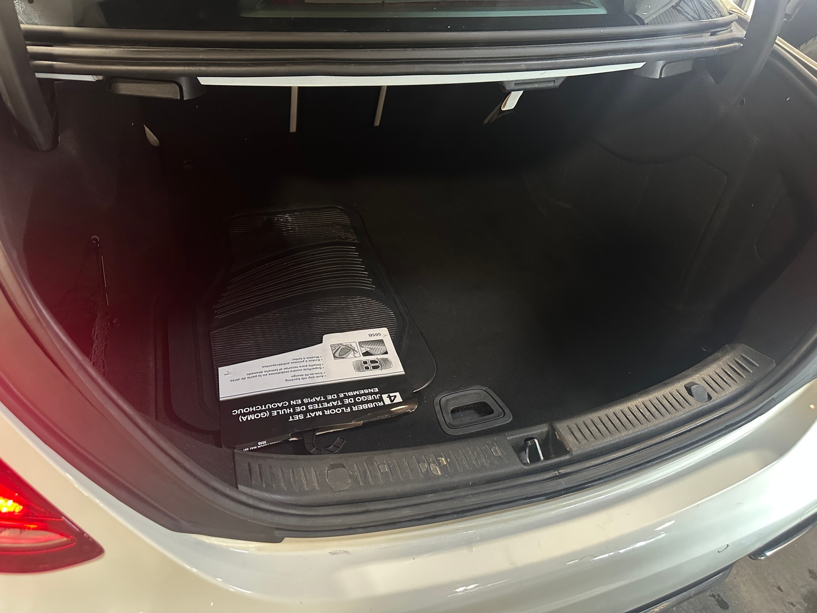 Thumbnail: 2019 Mercedes-Benz E-Class - 6