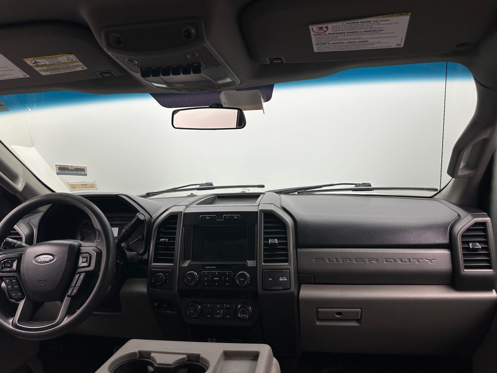 Thumbnail: 2019 Ford Econoline - 3