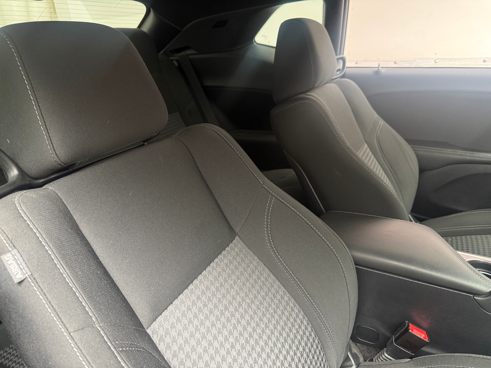 Thumbnail: 2016 Dodge Challenger - 2