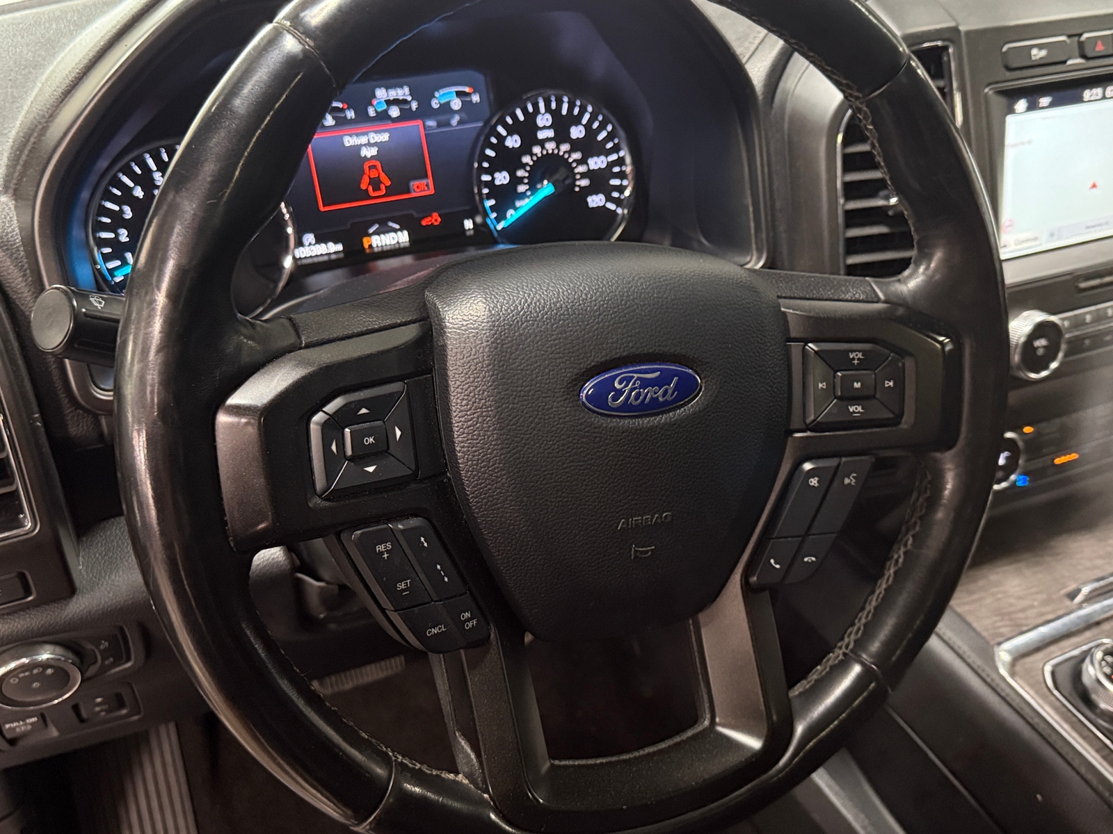 Thumbnail: 2019 Ford Expedition - 4