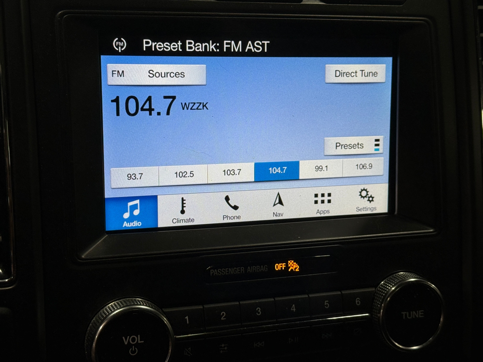 Thumbnail: 2019 Ford Expedition - 3