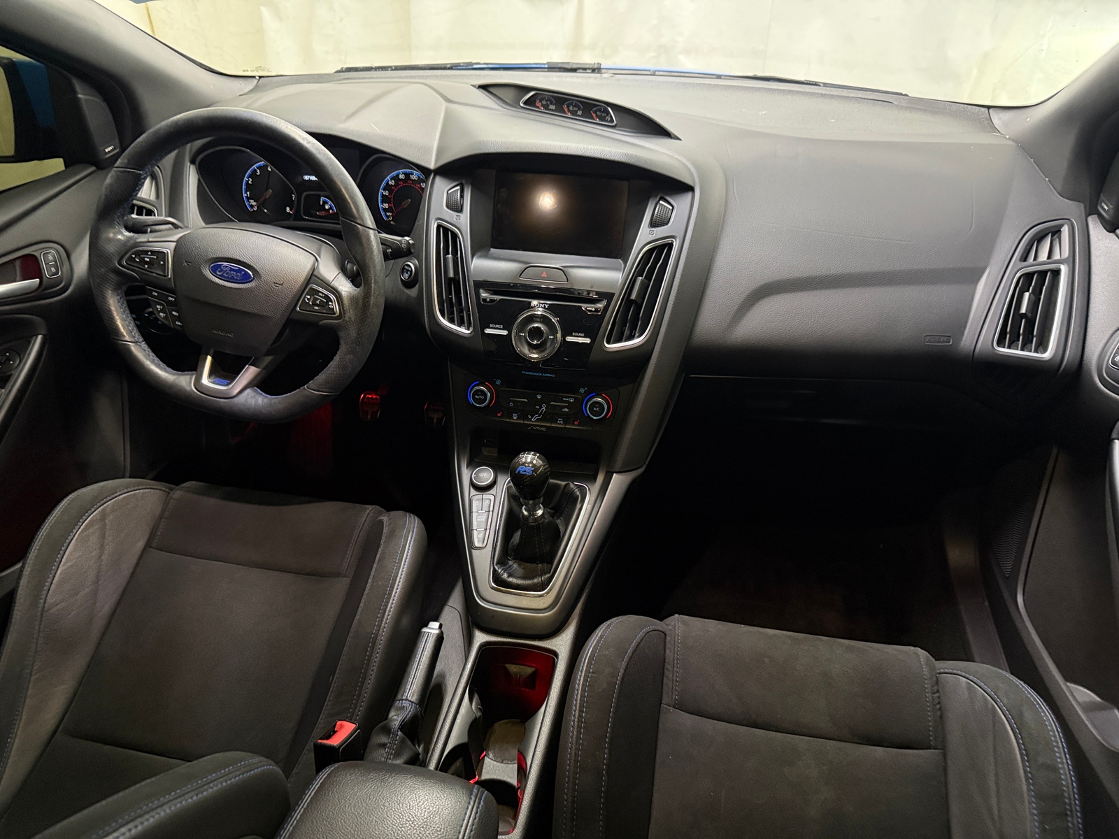 Thumbnail: 2017 Ford Focus - 2