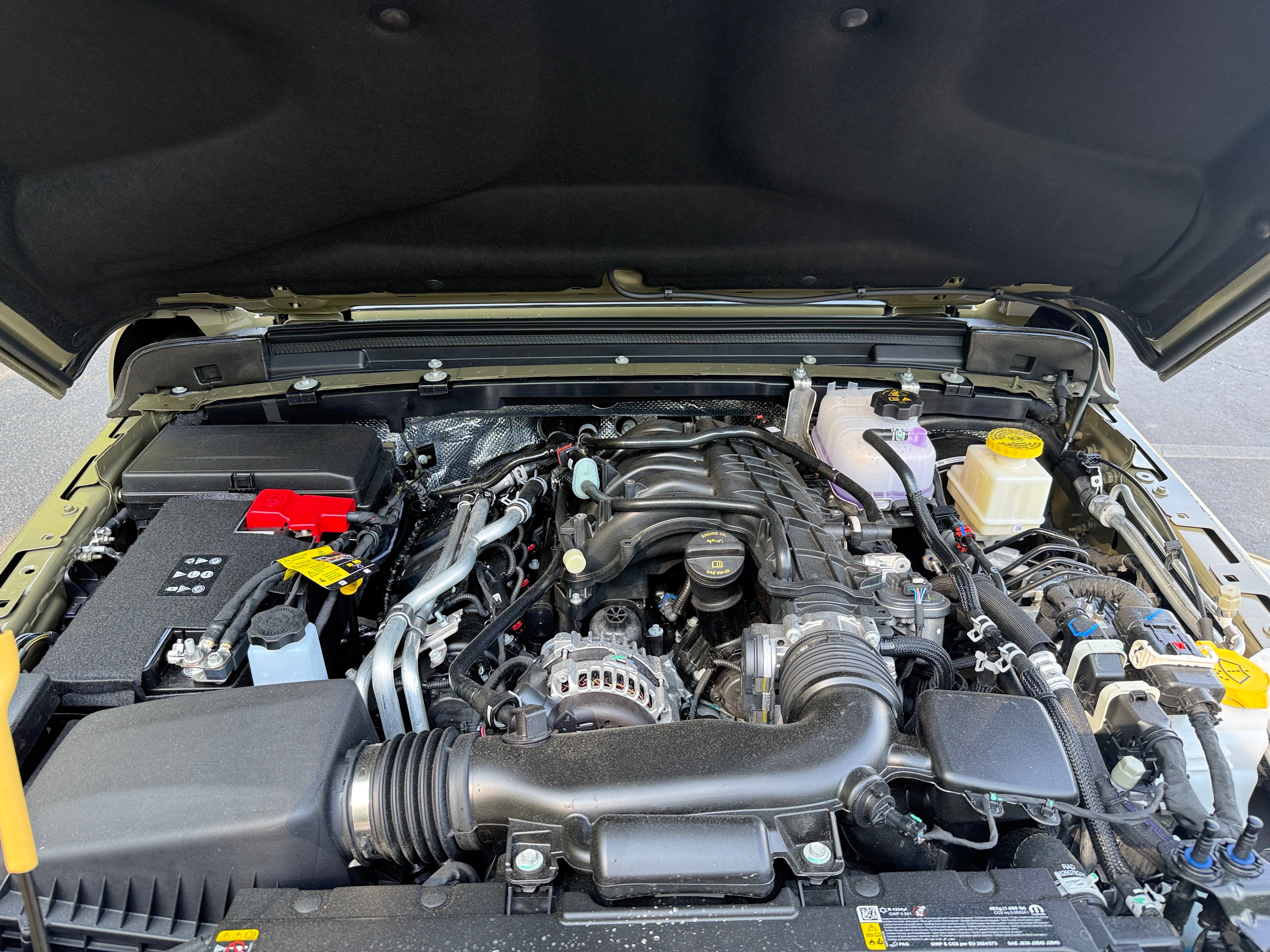 2026 Jeep Gladiator Sport S Auto's photo