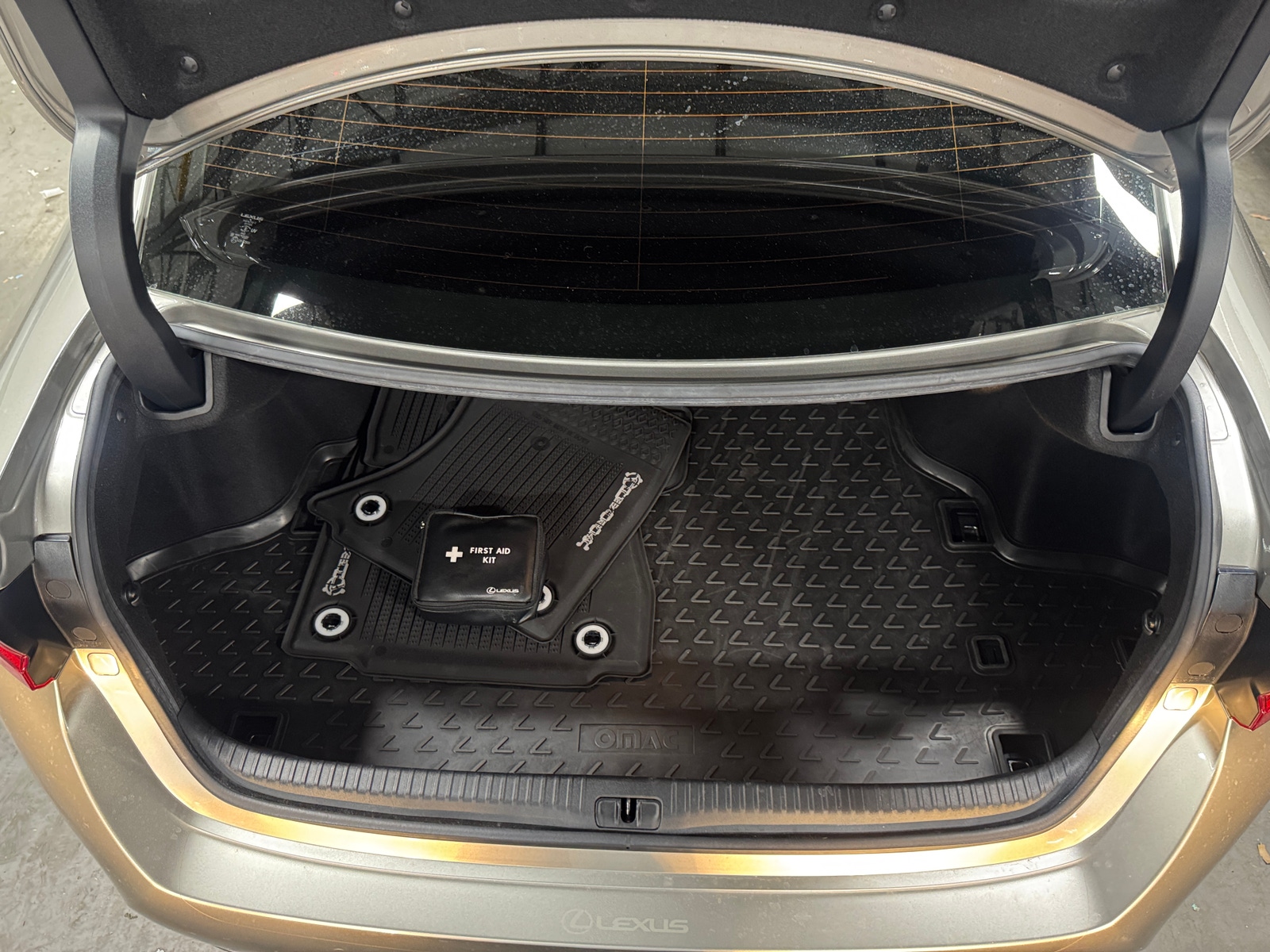 Thumbnail: 2015 Lexus RC - 4