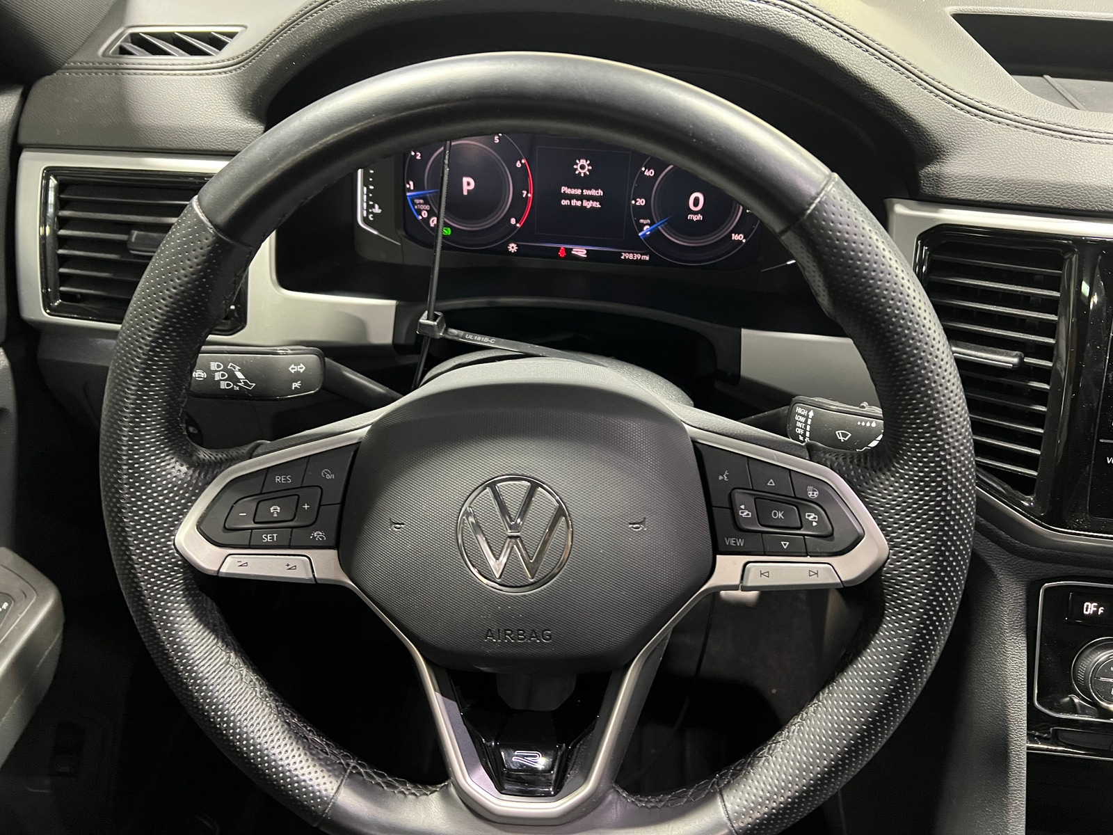 Thumbnail: 2023 Volkswagen Atlas - 4