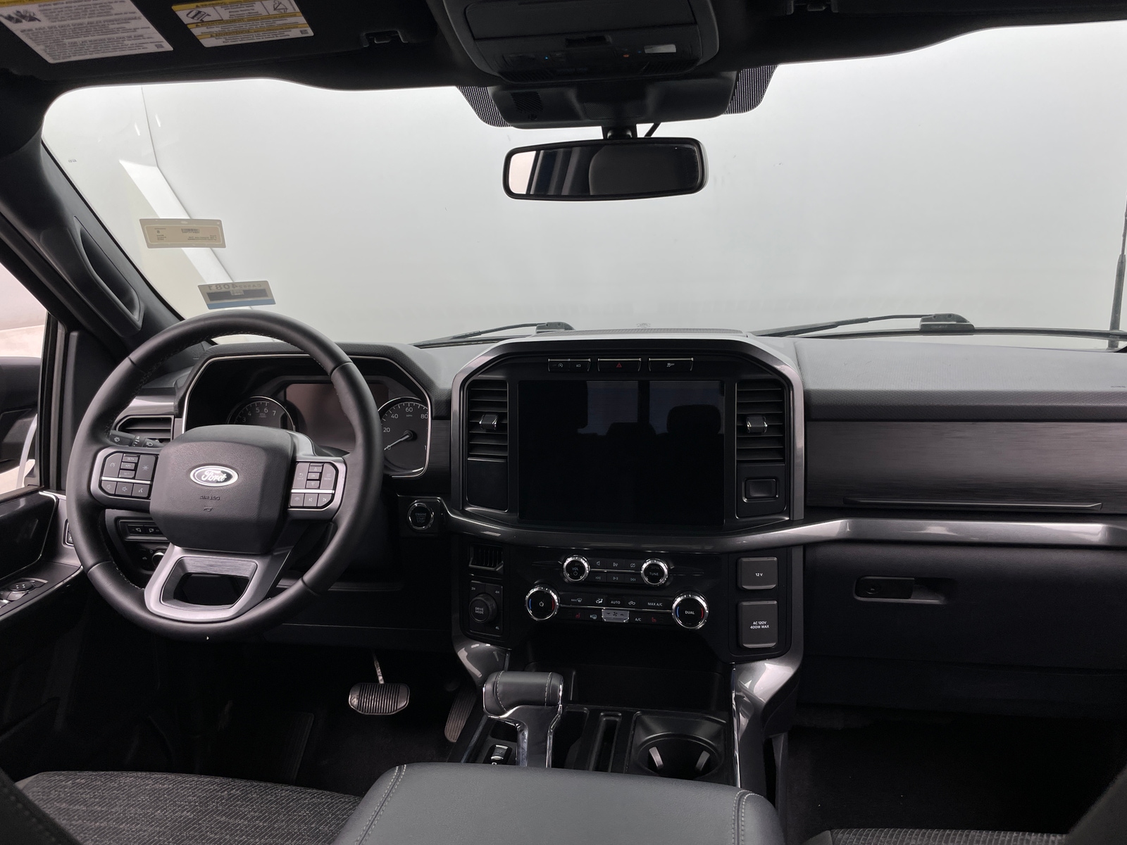 Thumbnail: 2023 Ford Econoline - 3