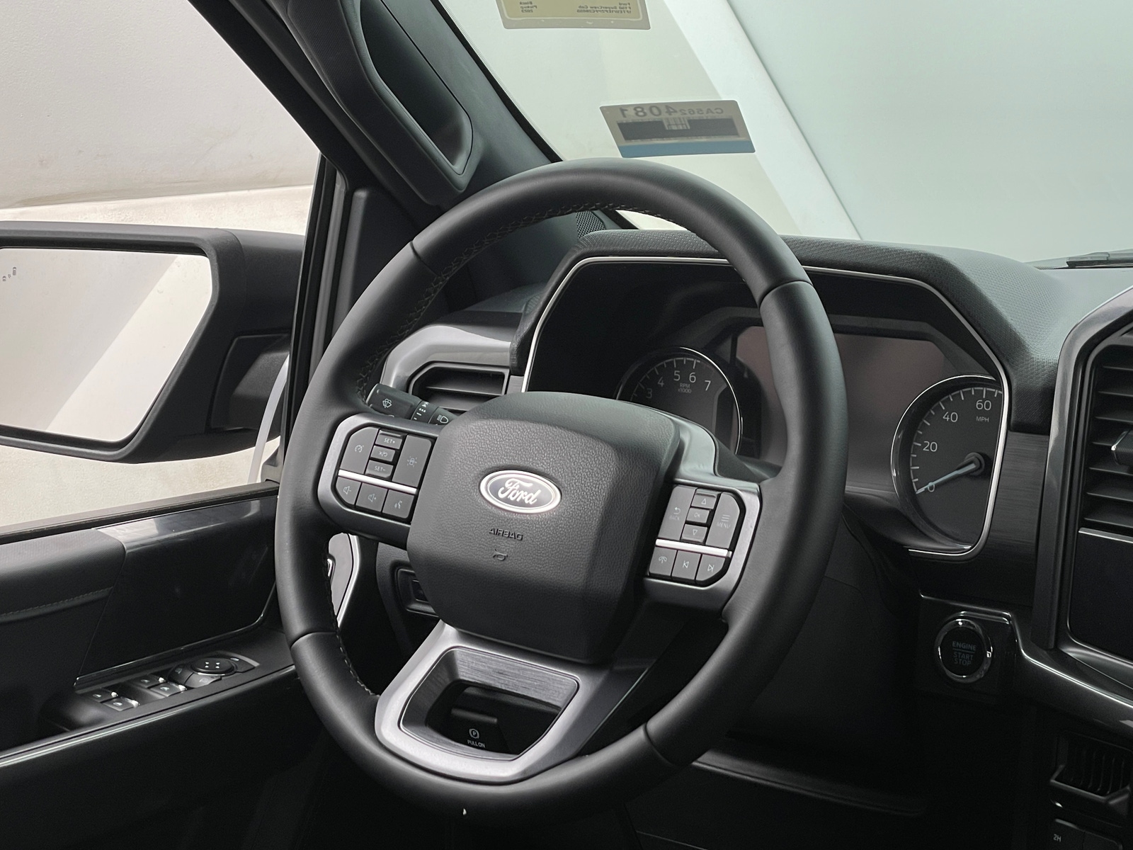 Thumbnail: 2023 Ford Econoline - 5