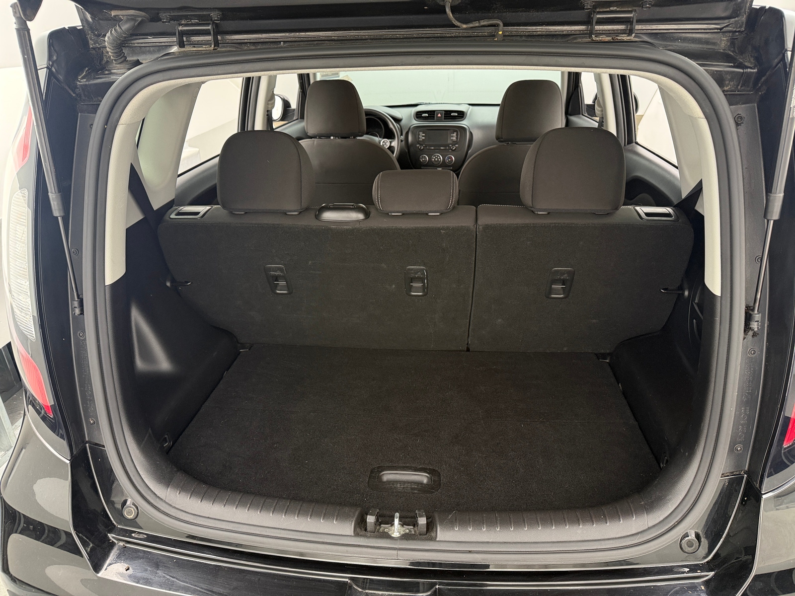 Thumbnail: 2019 Kia Soul - 7