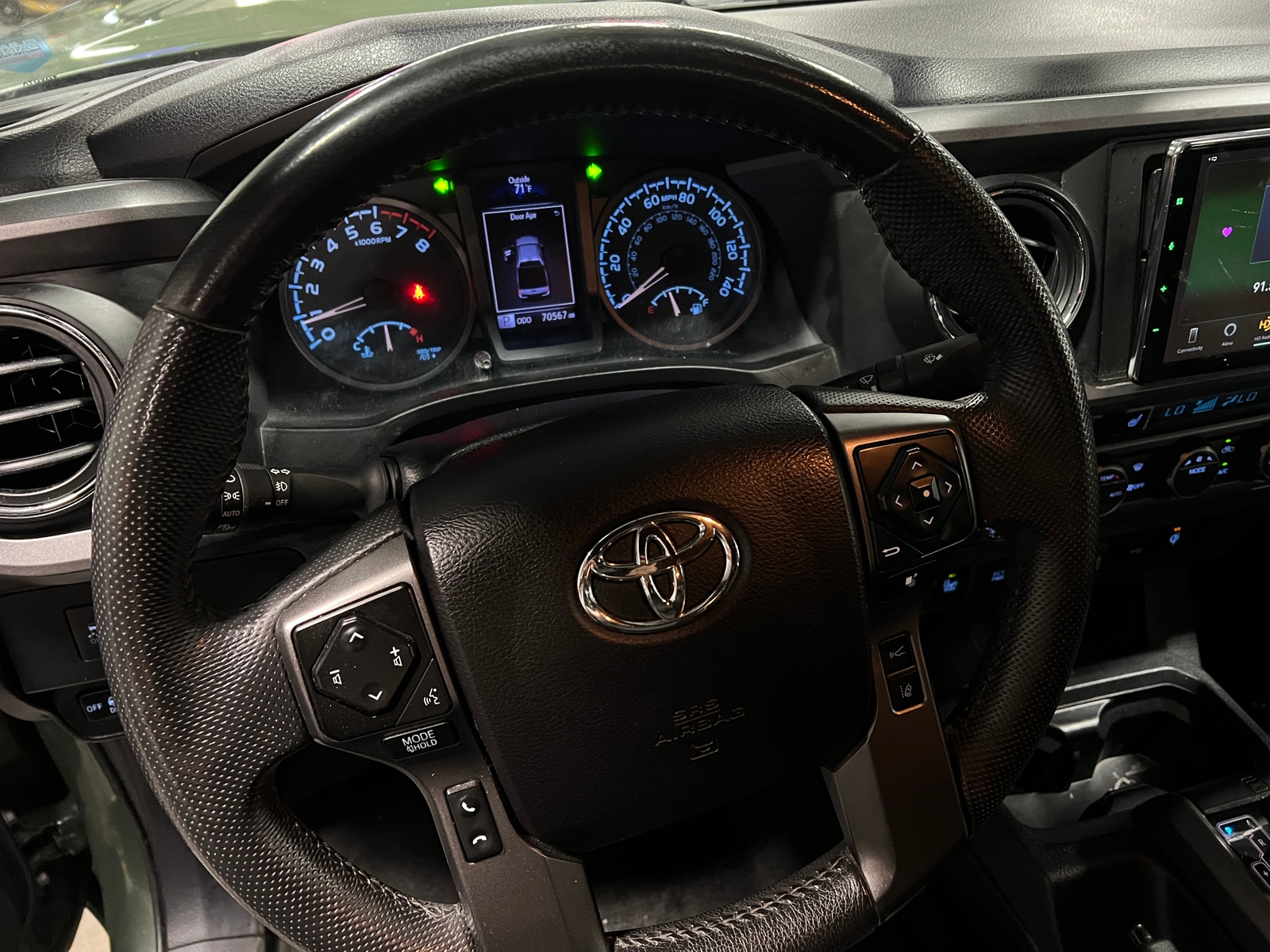 Thumbnail: 2020 Toyota Tacoma - 4