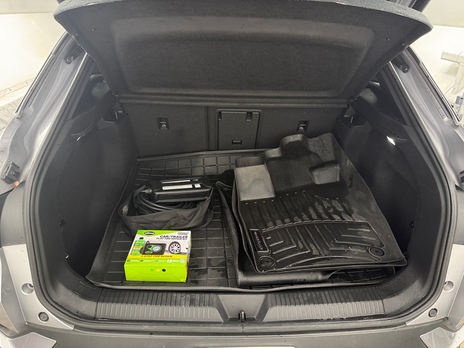 Thumbnail: 2023 Volkswagen ID.4 - 6