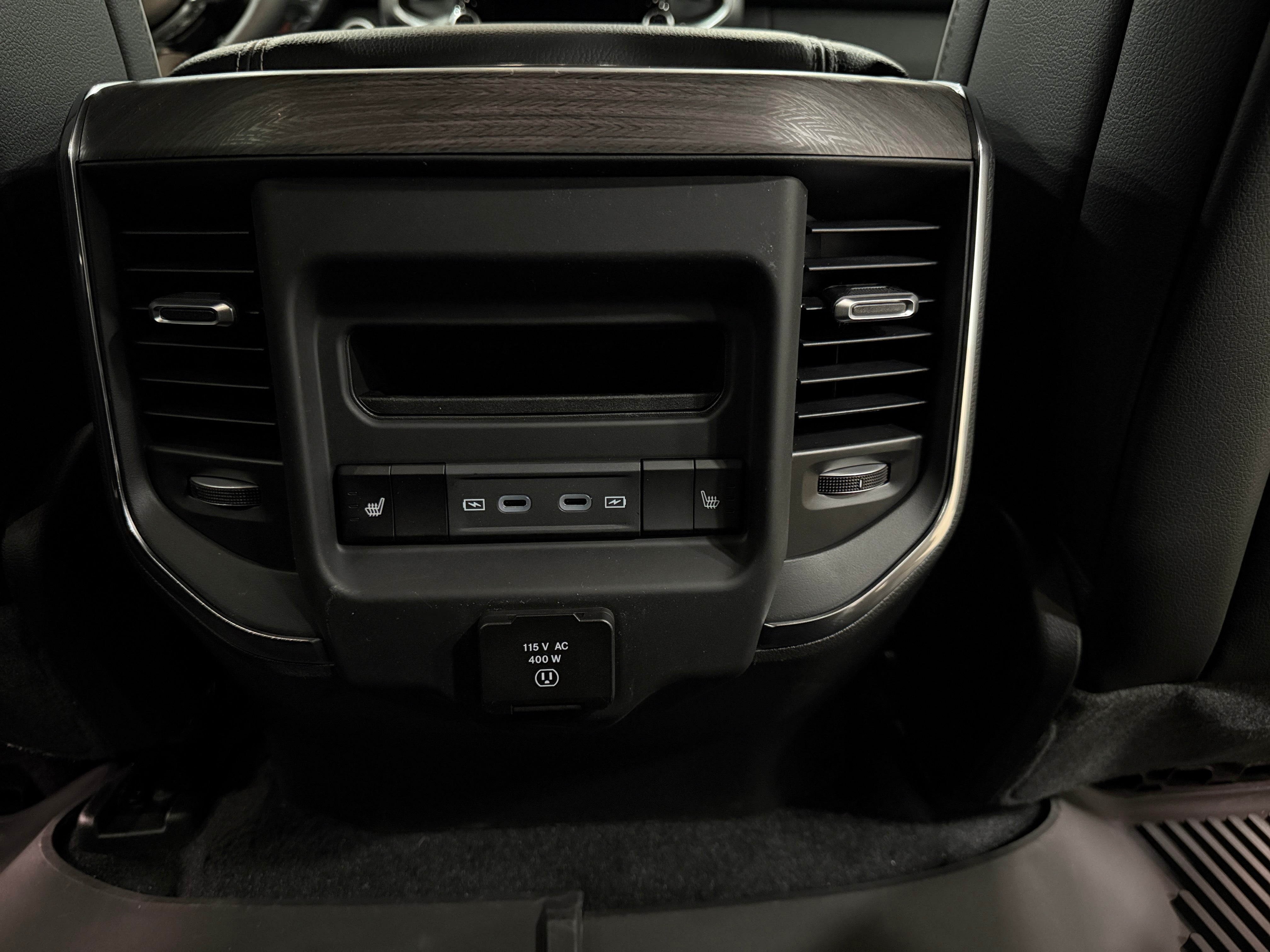 2026 RAM 1500 Laramie 4x4 Crew Cab 5'7's photo