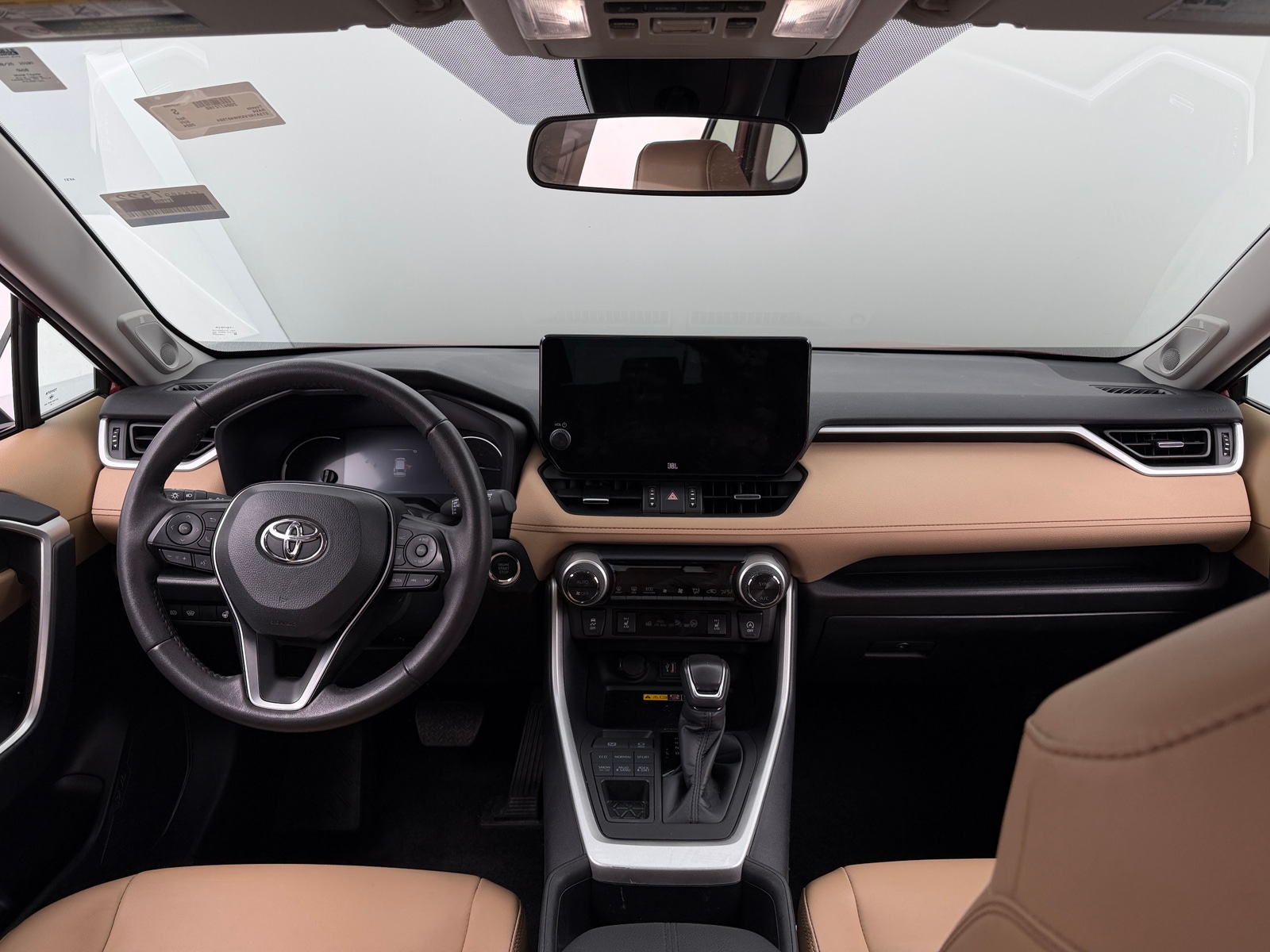 Thumbnail: 2024 Toyota RAV4 - 2