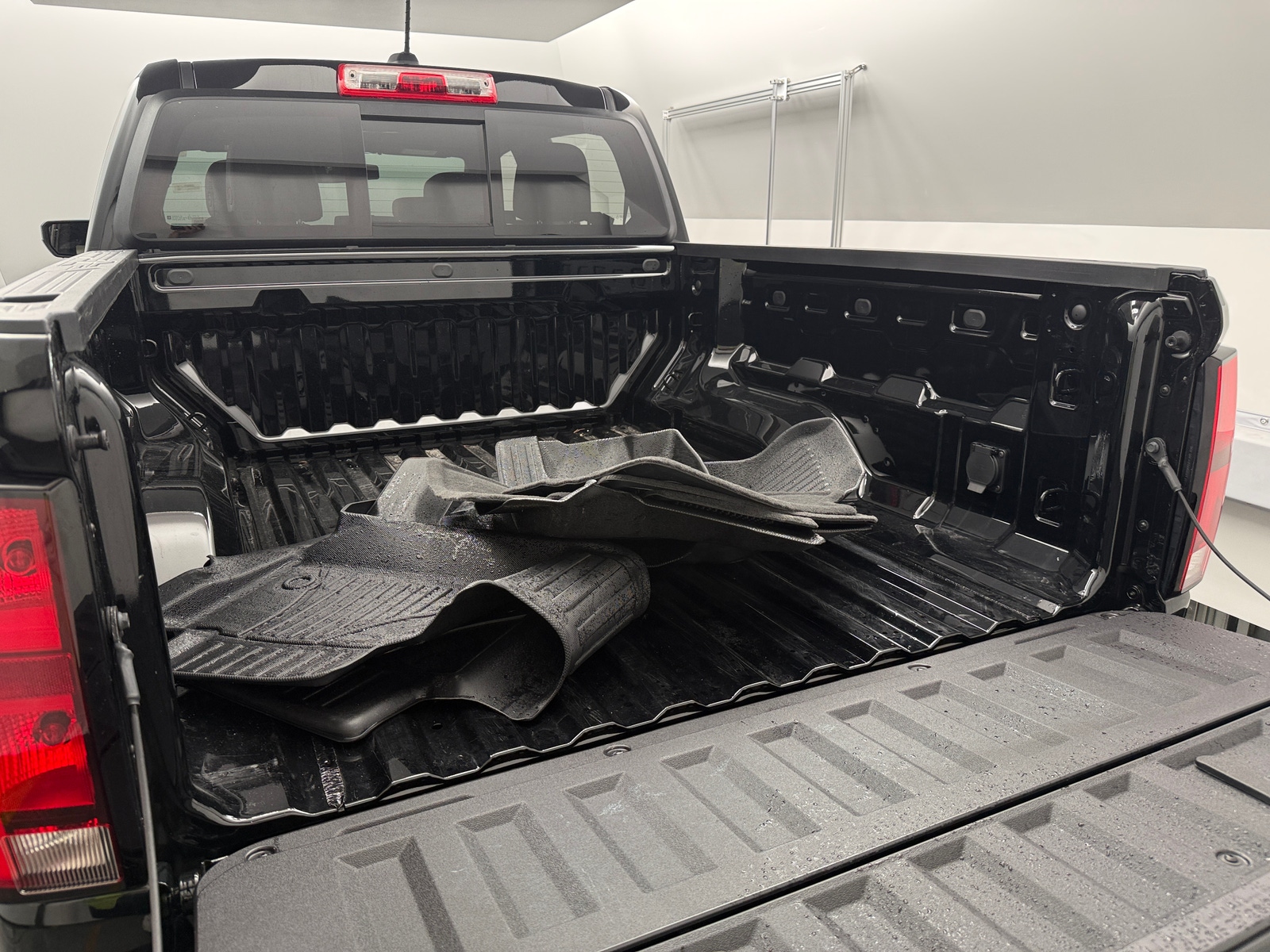 Thumbnail: 2026 Chevrolet Colorado - 6