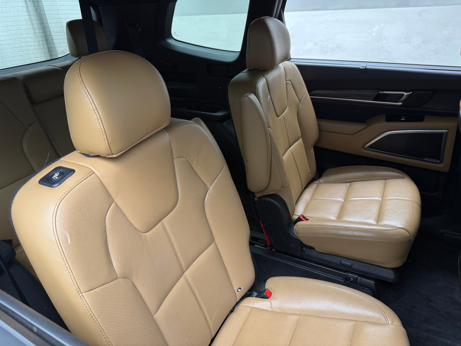 Thumbnail: 2021 Kia Telluride - 5