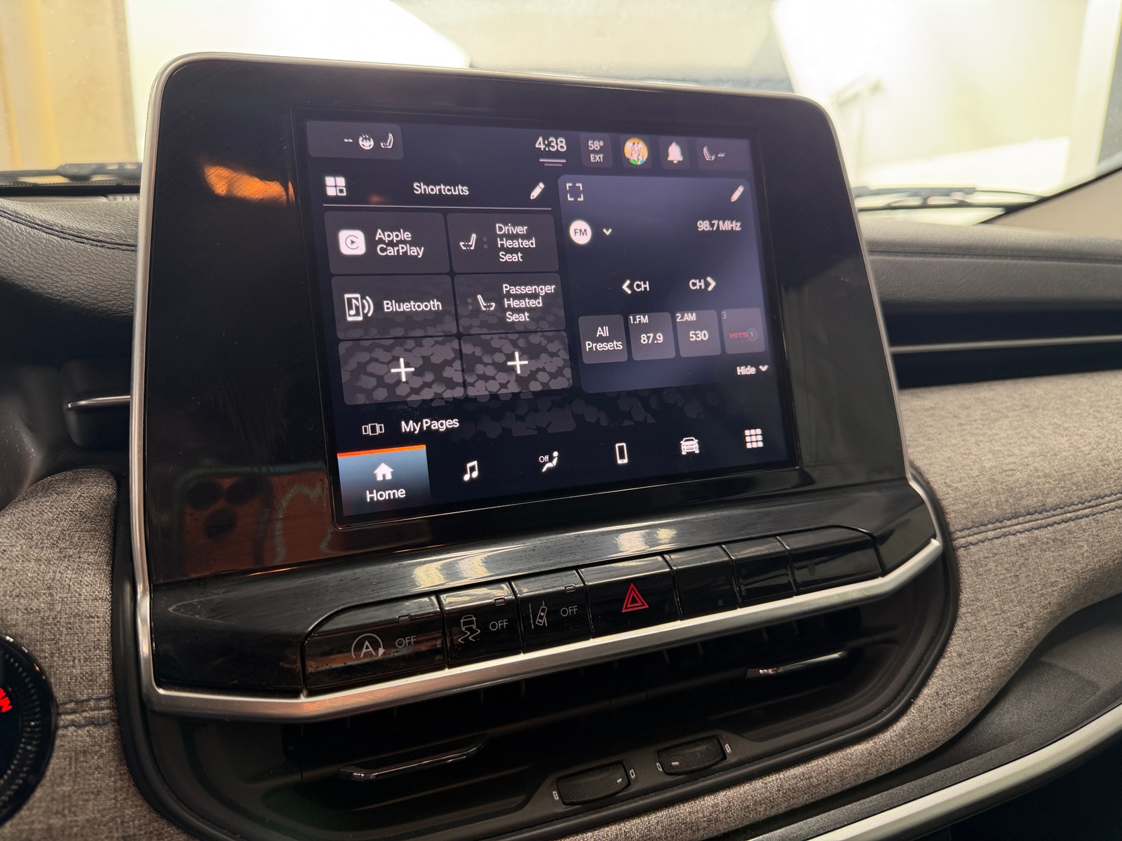 Thumbnail: 2022 Jeep Compass - 3