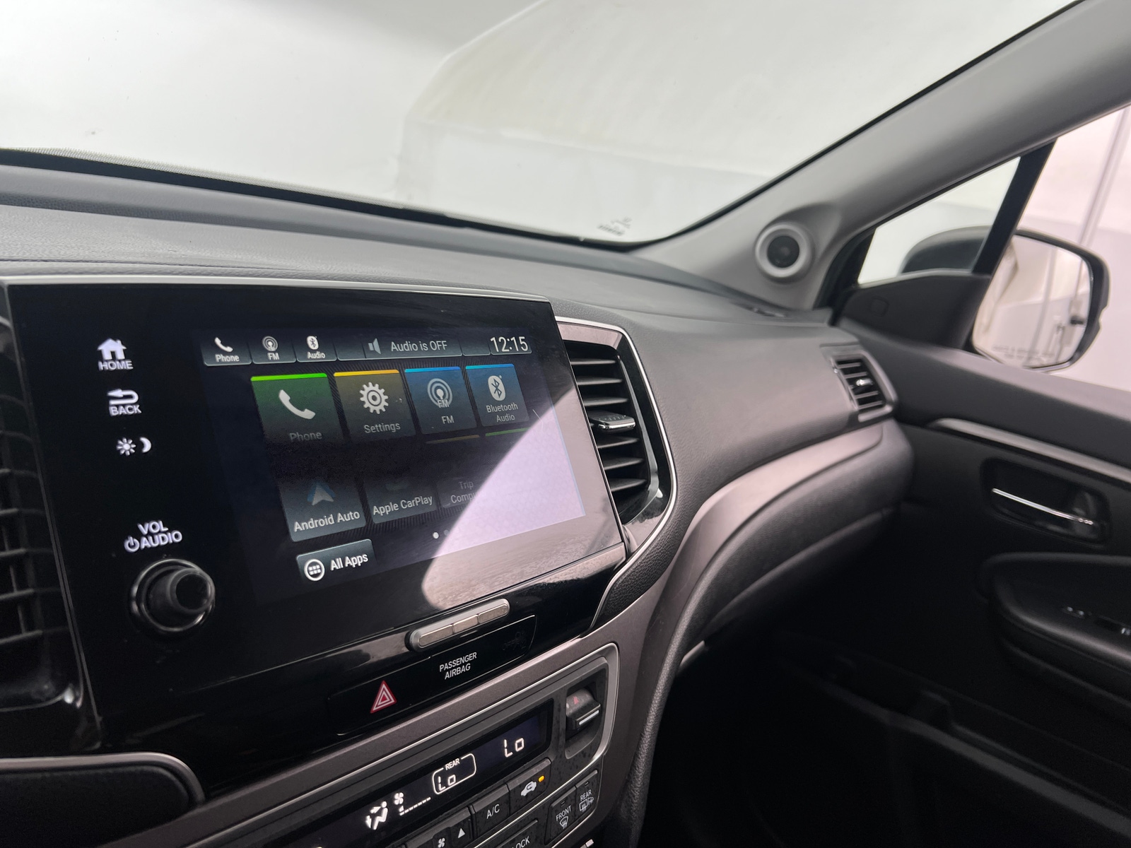 Thumbnail: 2019 Honda Pilot - 3