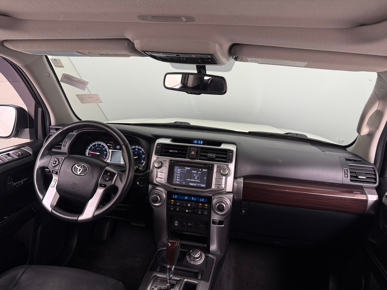 Thumbnail: 2017 Toyota 4Runner - 3