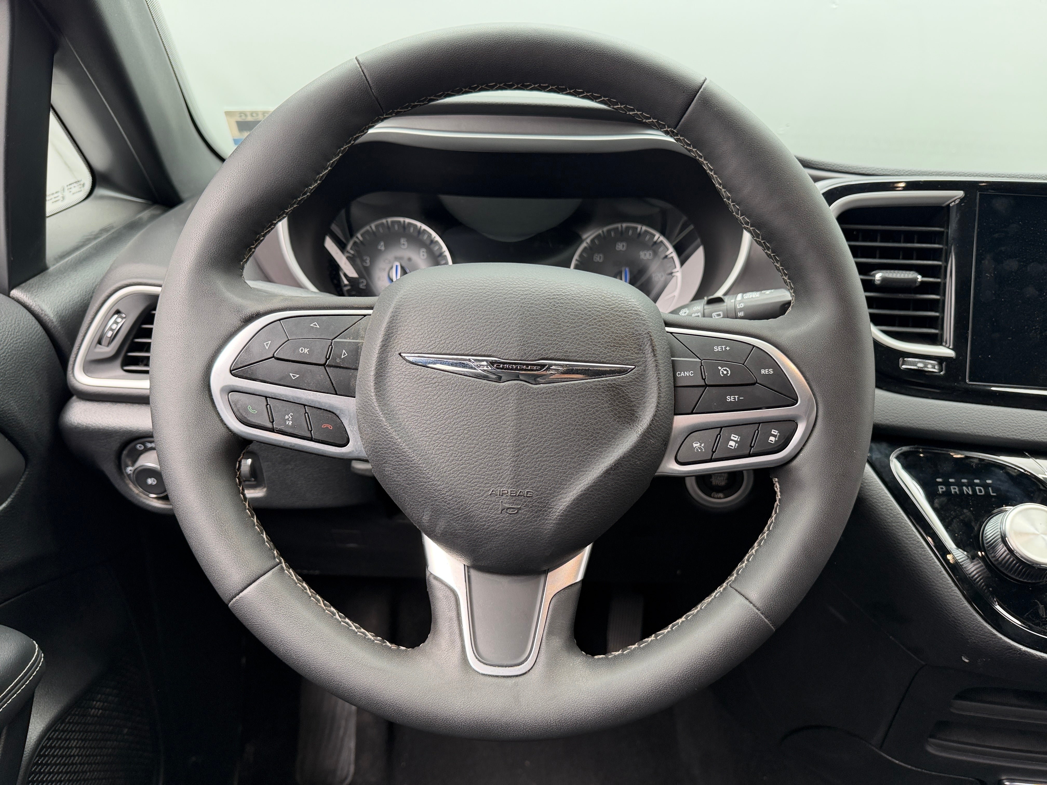 2025 Chrysler Pacifica