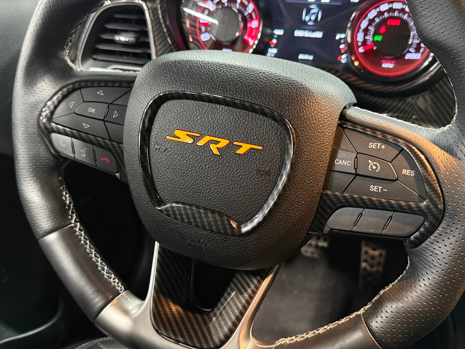 Thumbnail: 2017 Dodge Challenger - 3