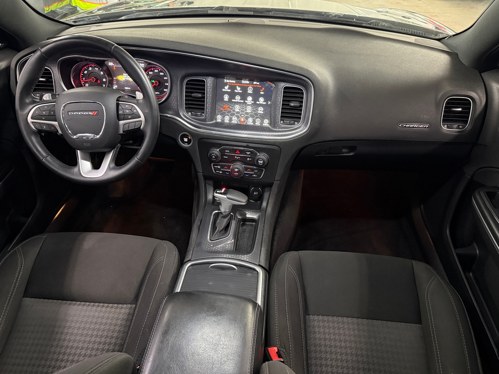 Thumbnail: 2017 Dodge Charger - 3