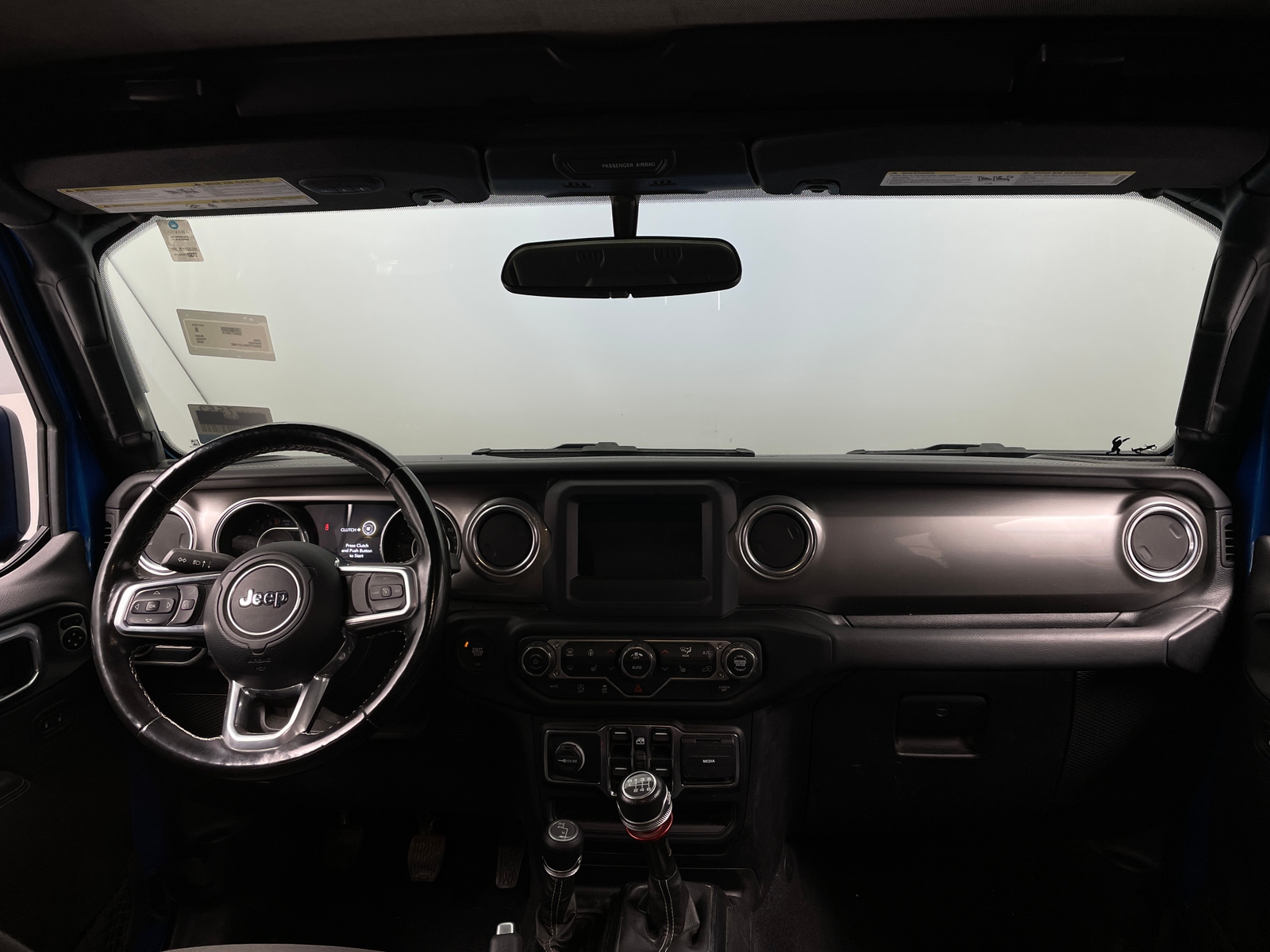 Thumbnail: 2020 Jeep Gladiator - 3