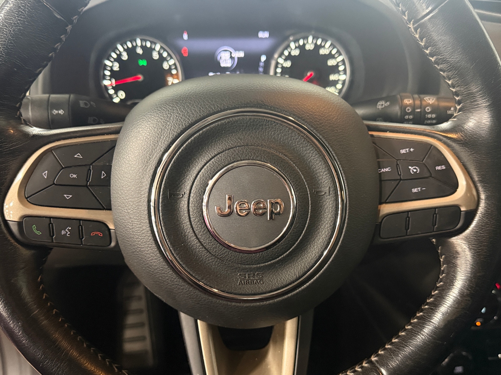 Thumbnail: 2017 Jeep Renegade - 4