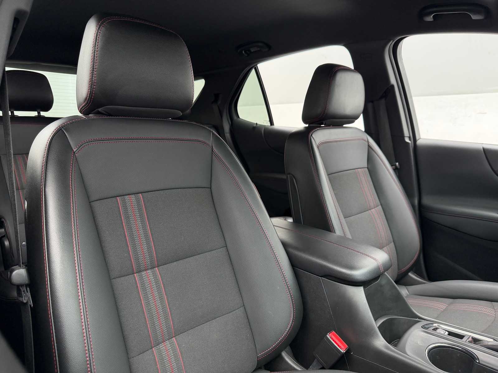 Thumbnail: 2023 Chevrolet Equinox - 2