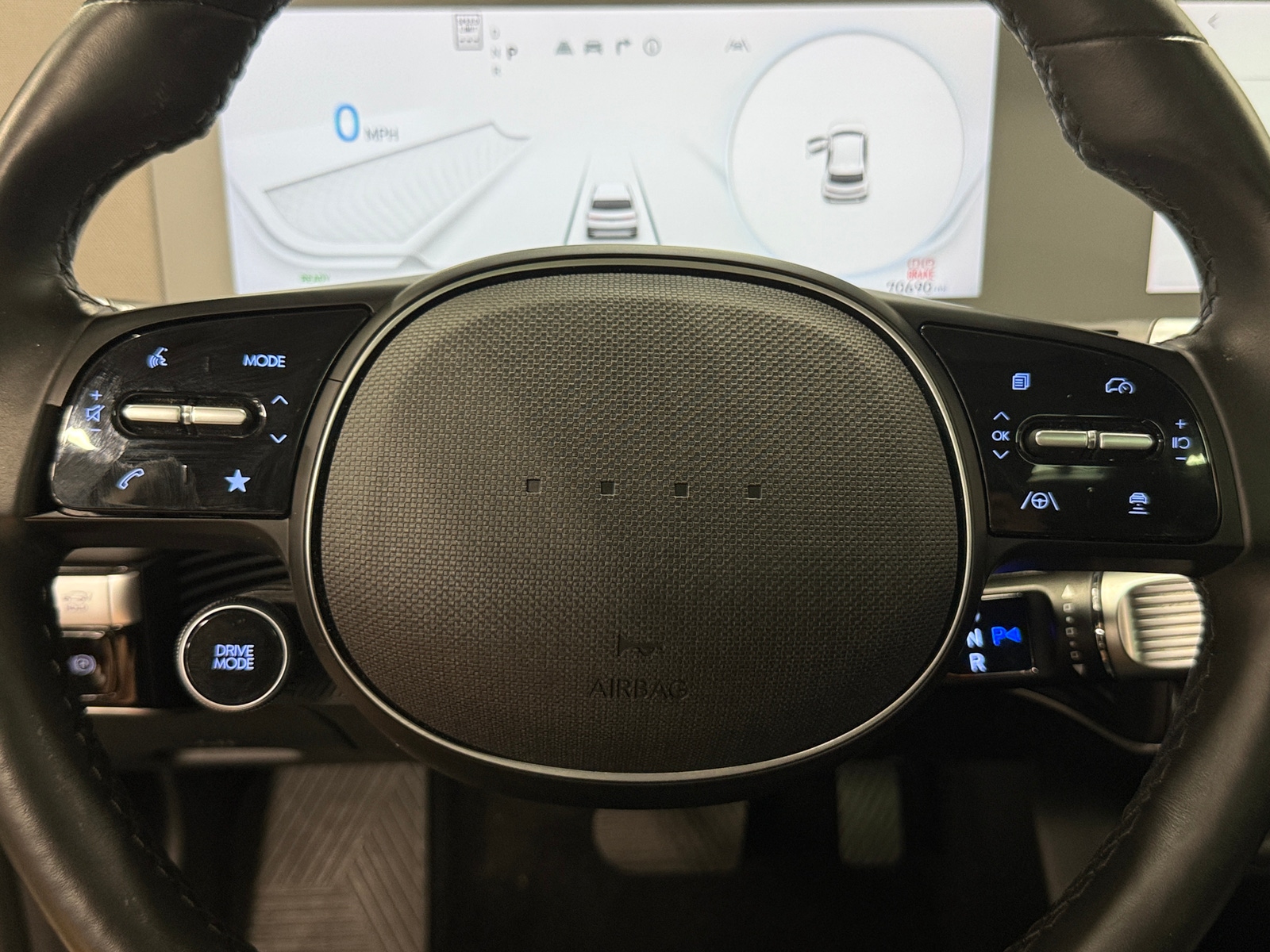 Thumbnail: 2023 Hyundai Ioniq 5 - 4