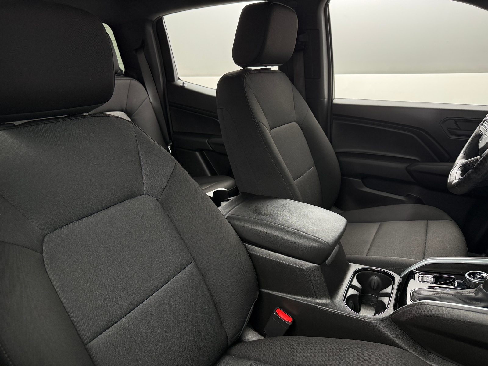 Thumbnail: 2024 Chevrolet Colorado - 2