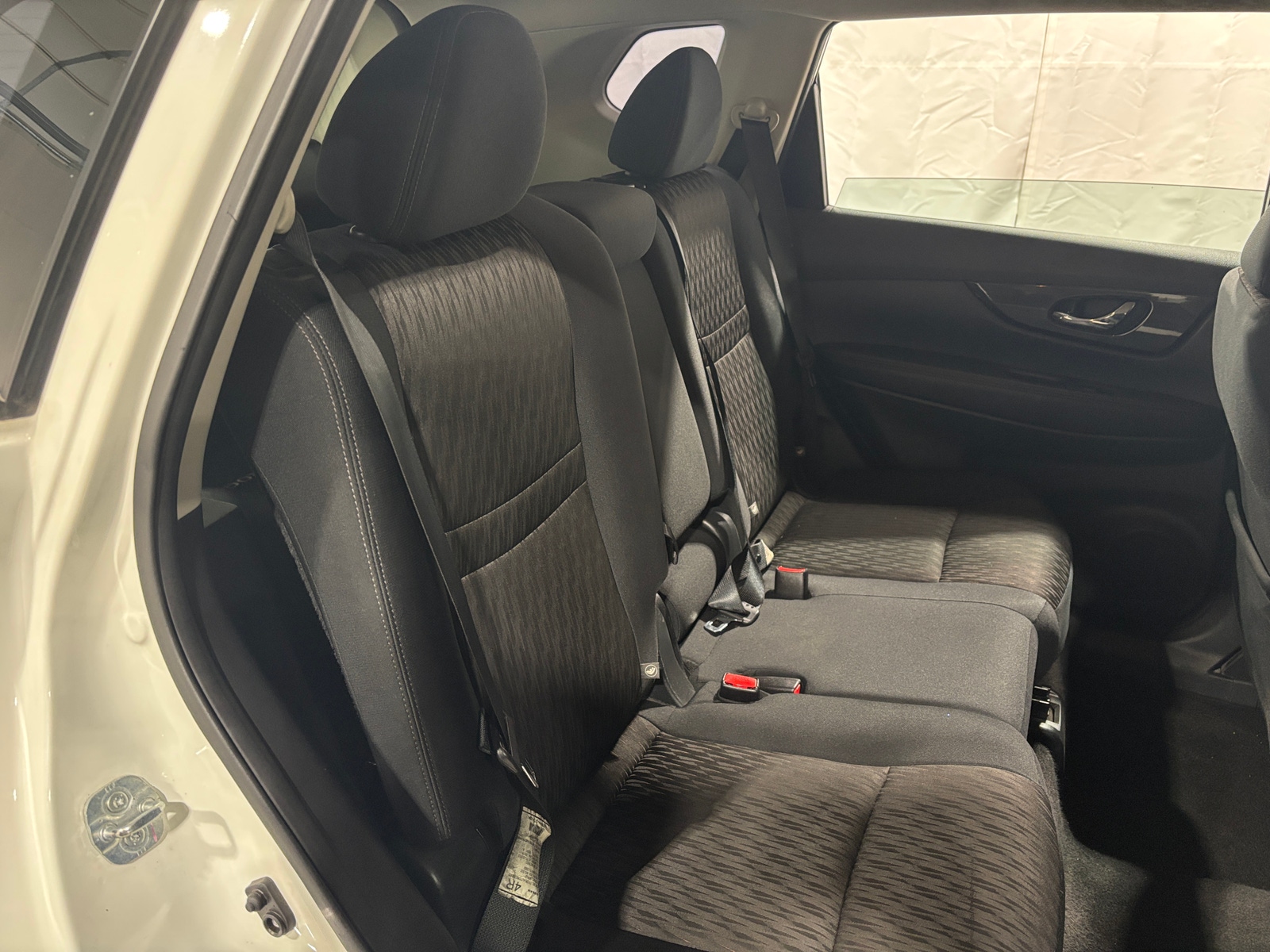 Thumbnail: 2017 Nissan Rogue - 6
