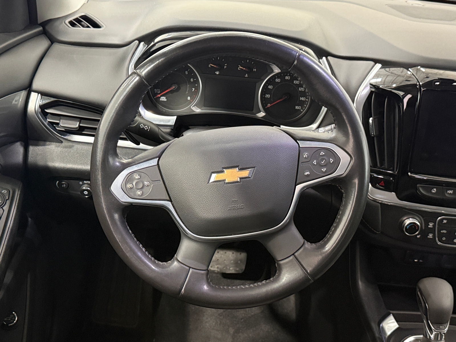 Thumbnail: 2021 Chevrolet Traverse - 5