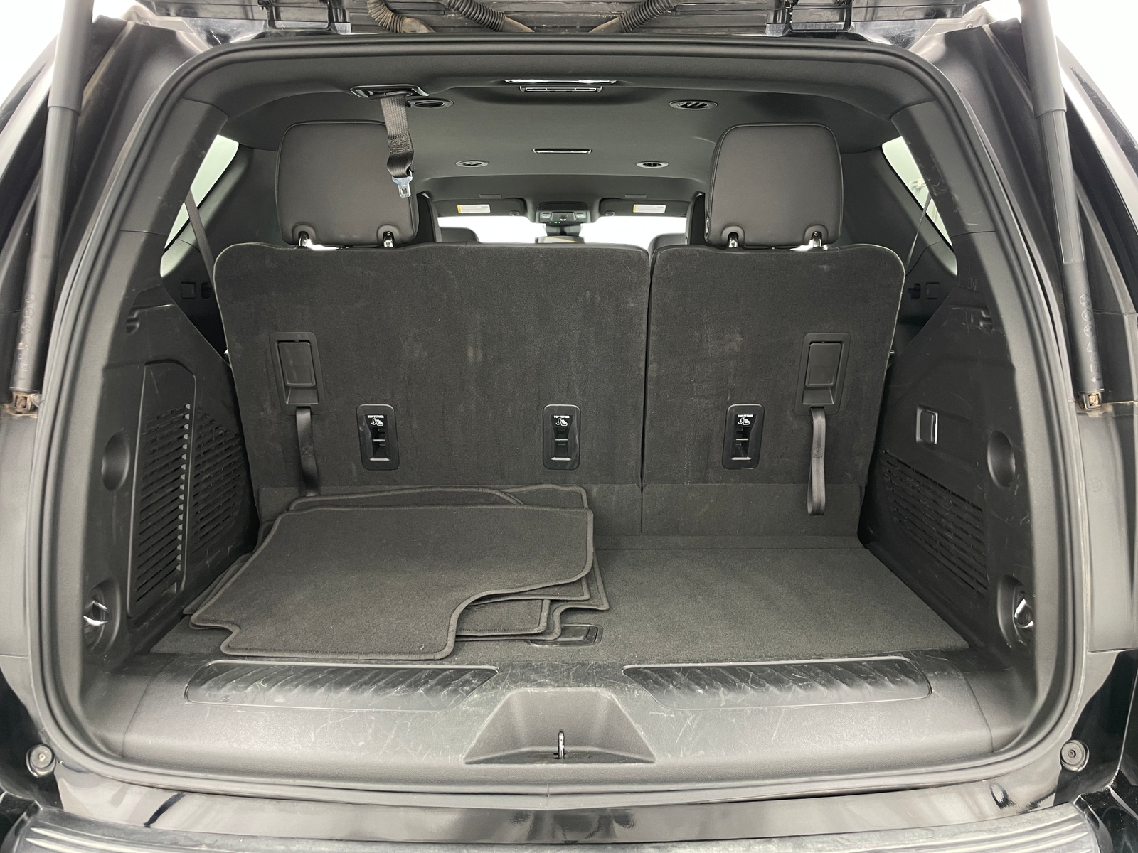 Thumbnail: 2025 Chevrolet Tahoe - 6
