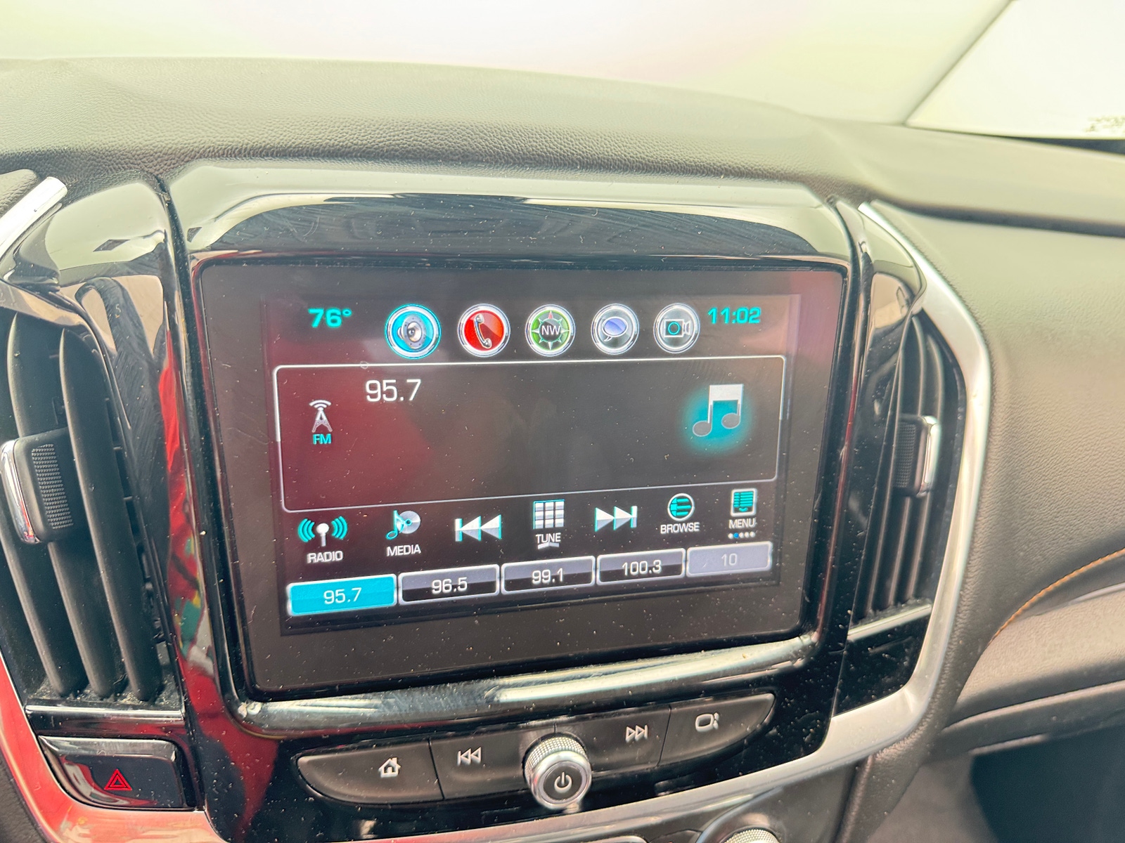 Thumbnail: 2019 Chevrolet Traverse - 3