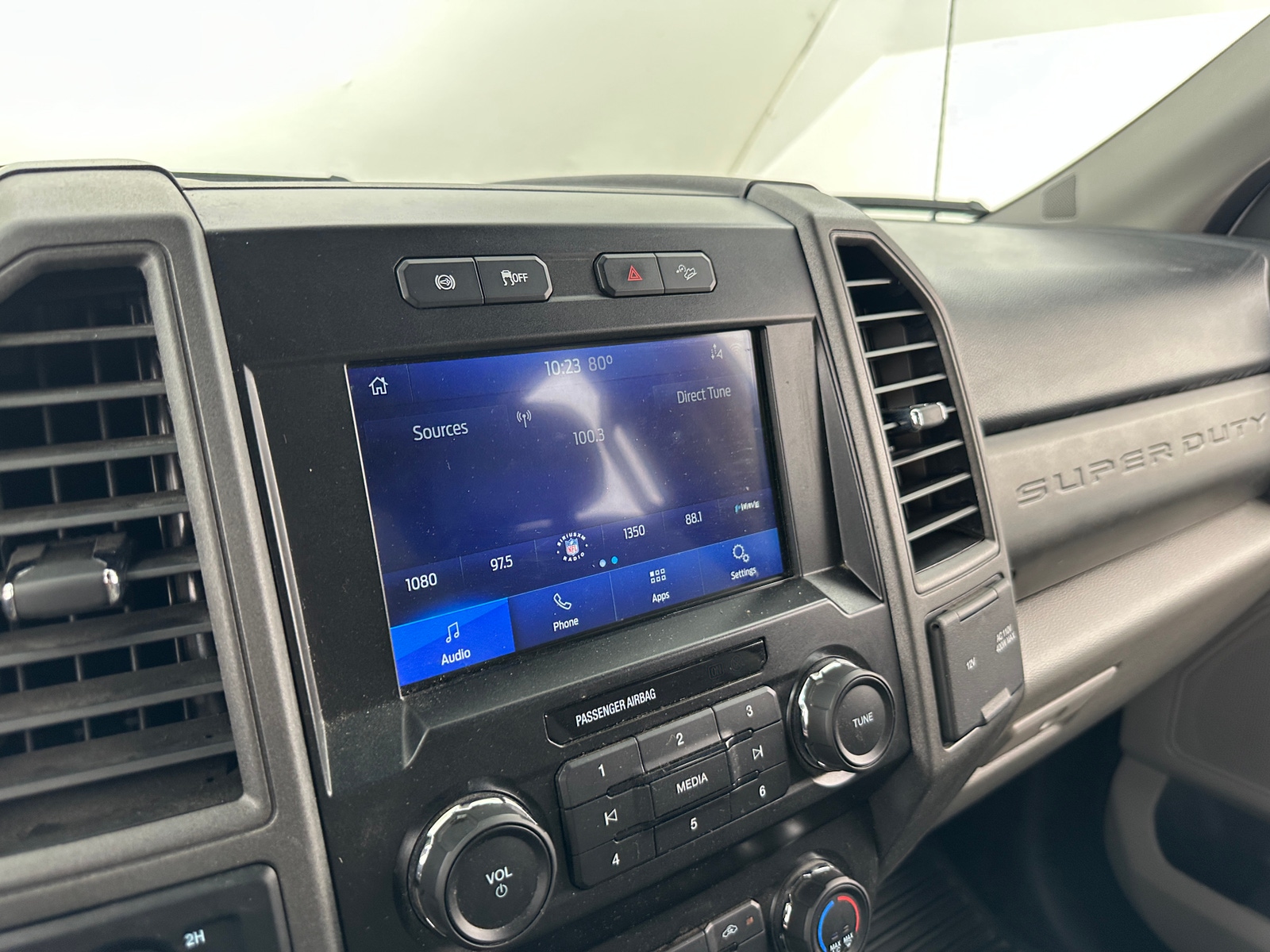 Thumbnail: 2020 Ford Econoline - 3