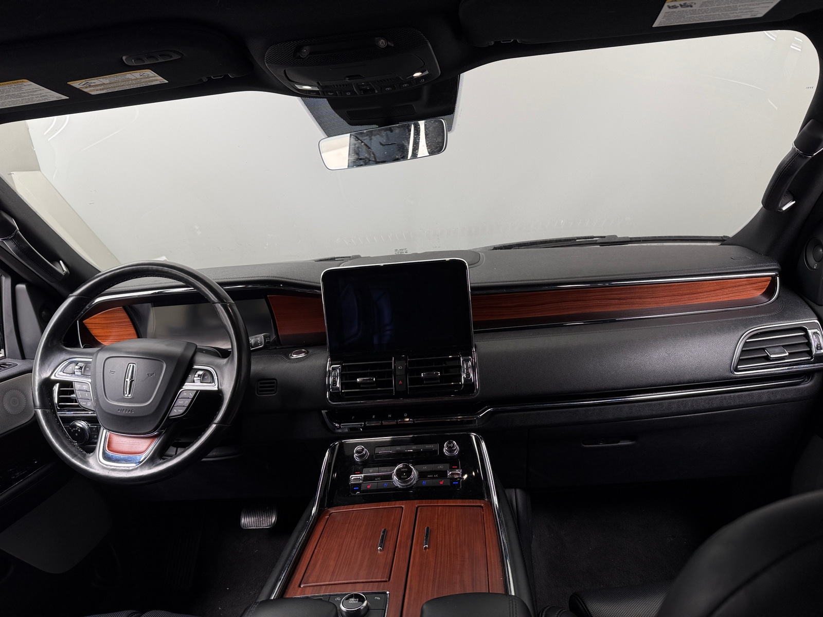 Thumbnail: 2020 Lincoln Navigator - 2