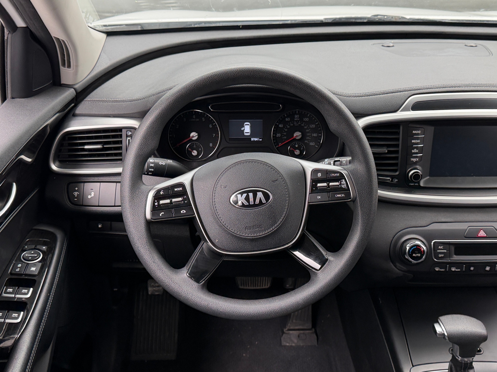 Thumbnail: 2019 Kia Sorento - 5