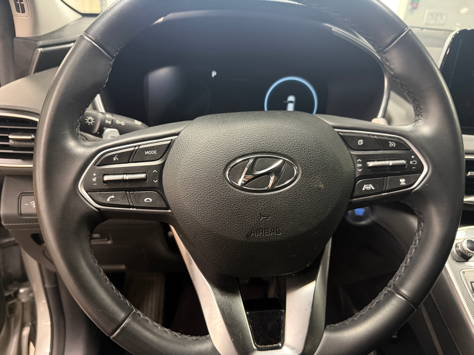 Thumbnail: 2022 Hyundai Santa Fe - 5