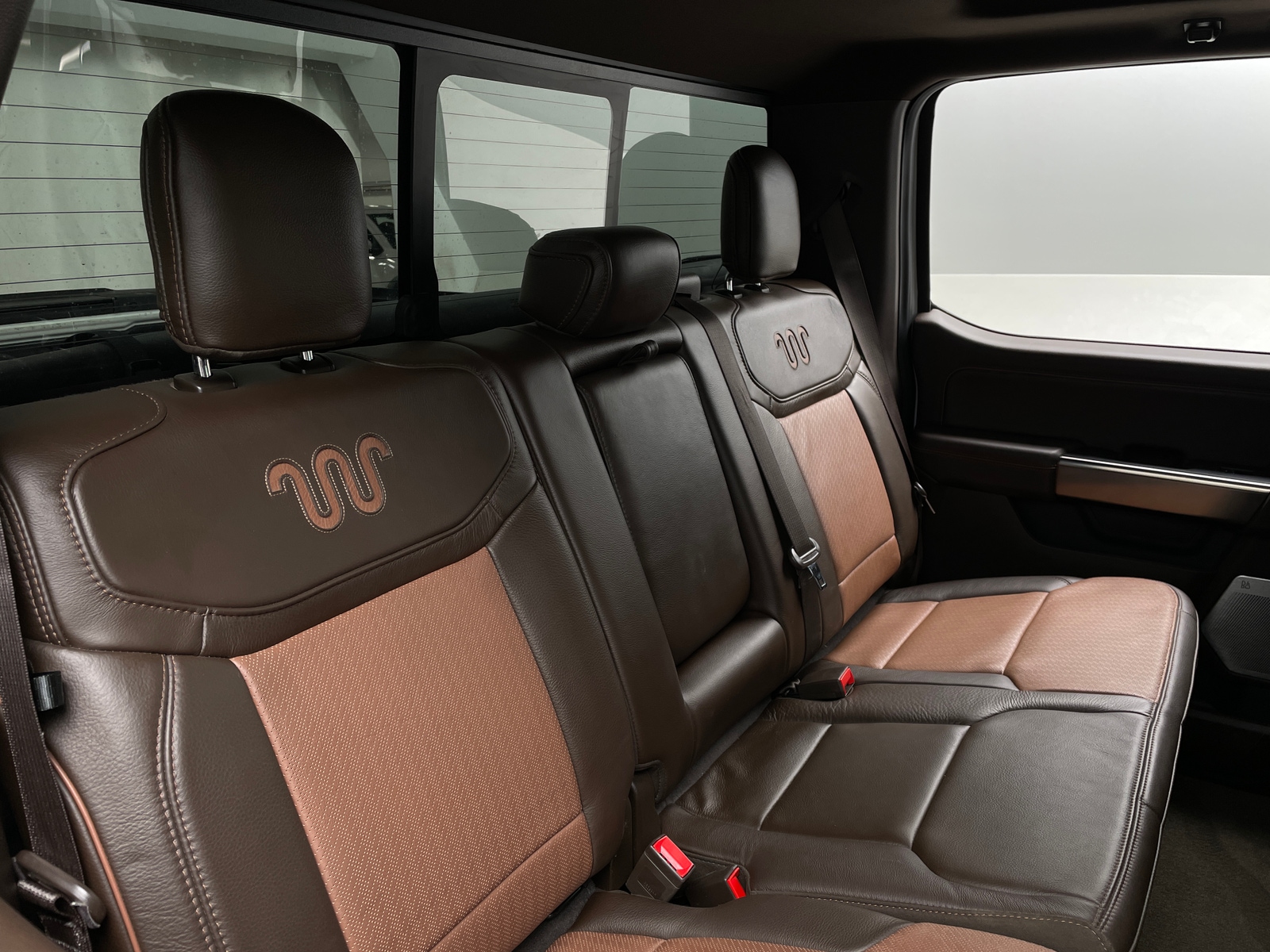 Thumbnail: 2022 Ford Econoline - 5