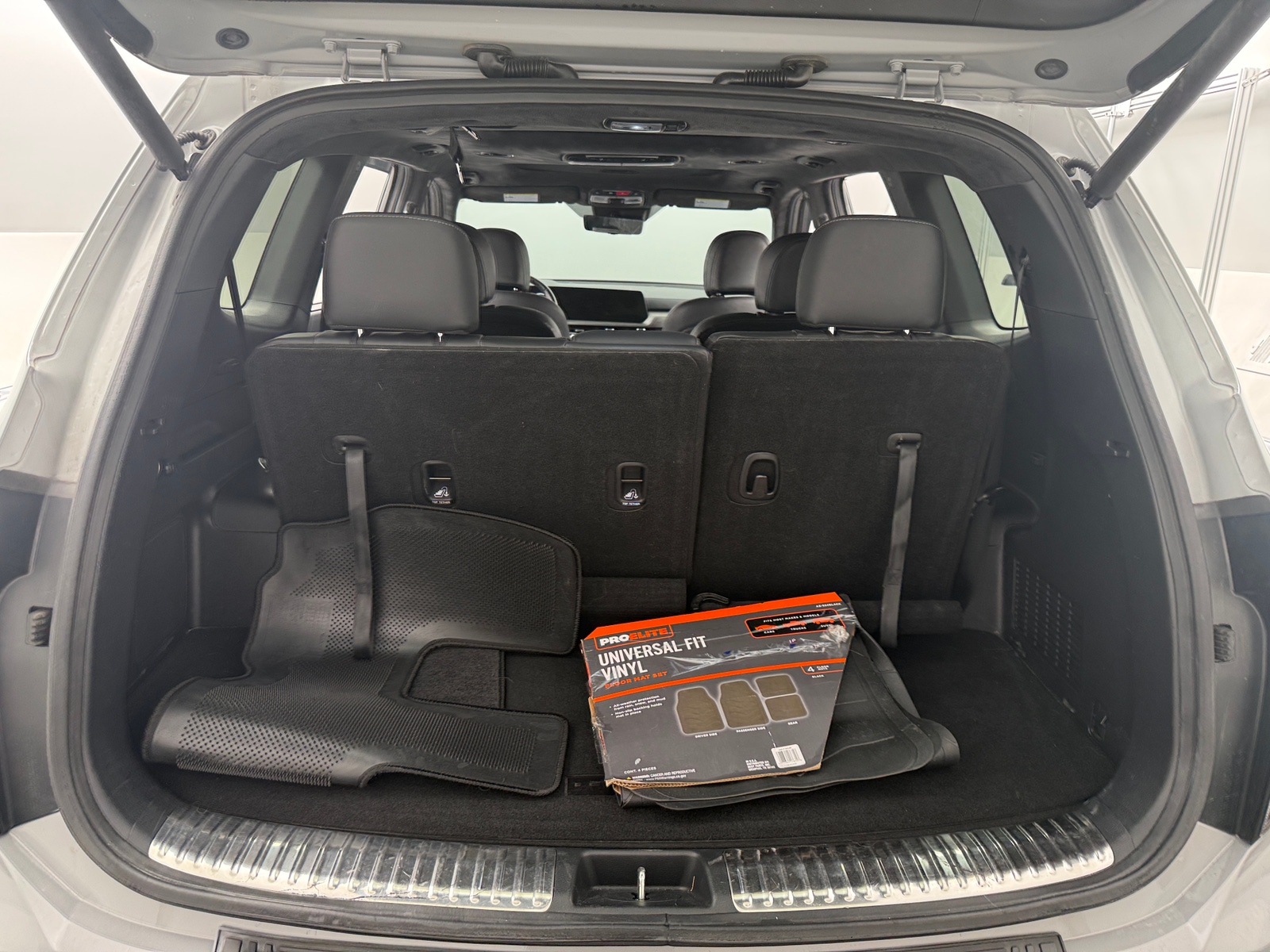 Thumbnail: 2023 Kia Telluride - 7