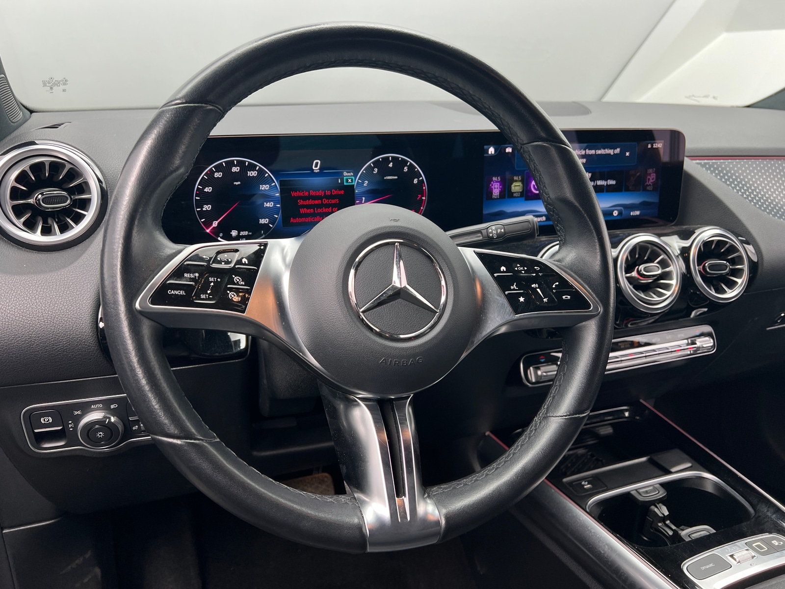 Thumbnail: 2025 Mercedes-Benz GLA - 4
