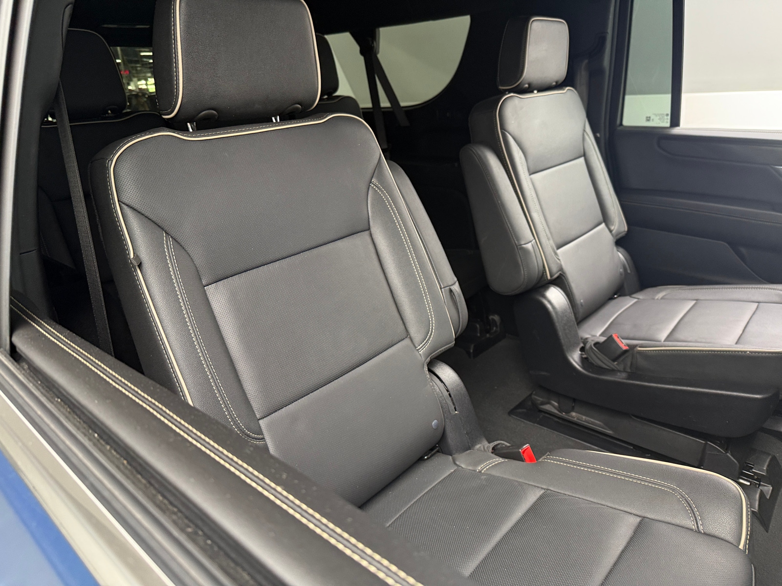 Thumbnail: 2025 GMC Yukon XL - 5