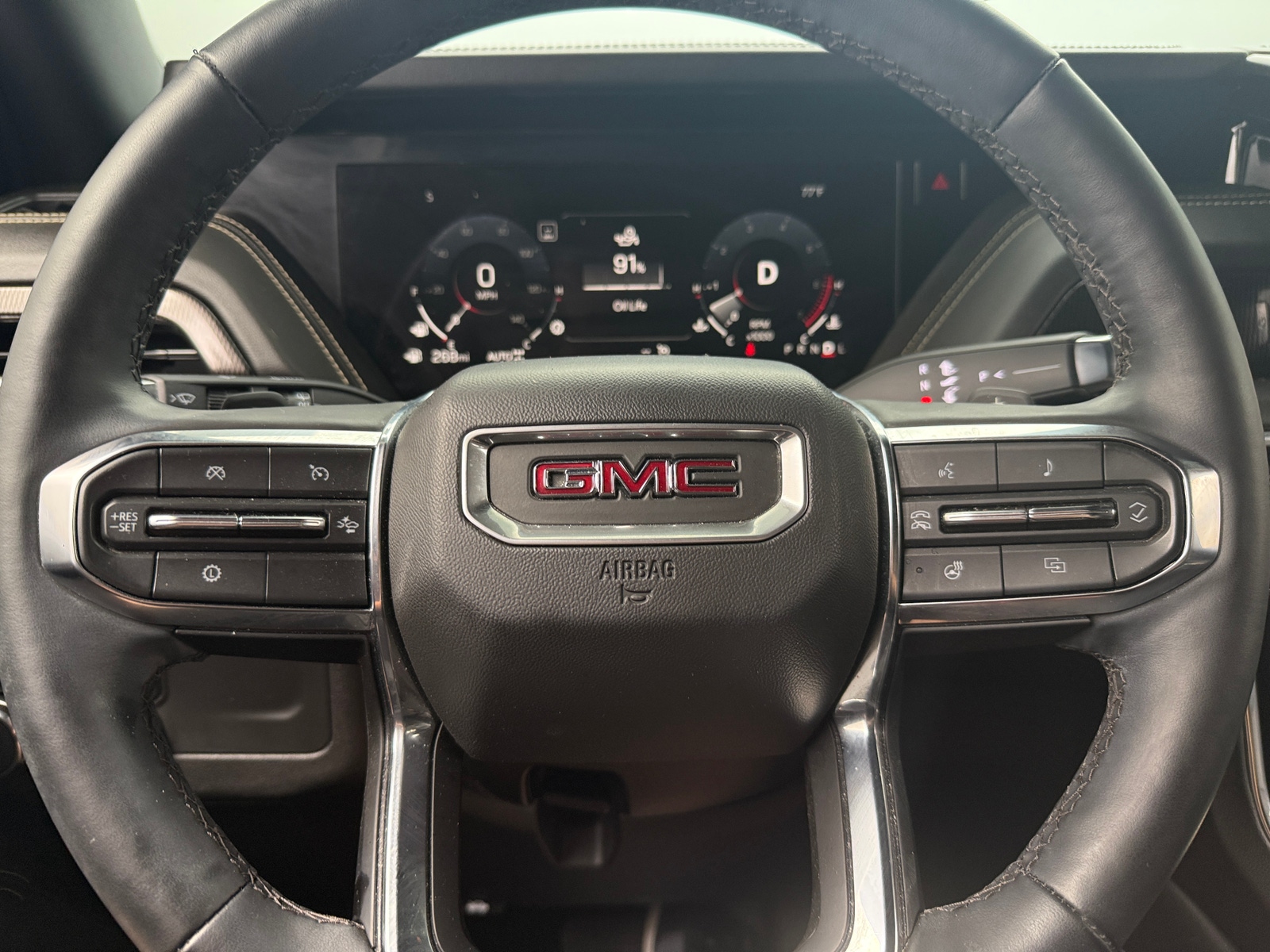 Thumbnail: 2025 GMC Yukon XL - 4