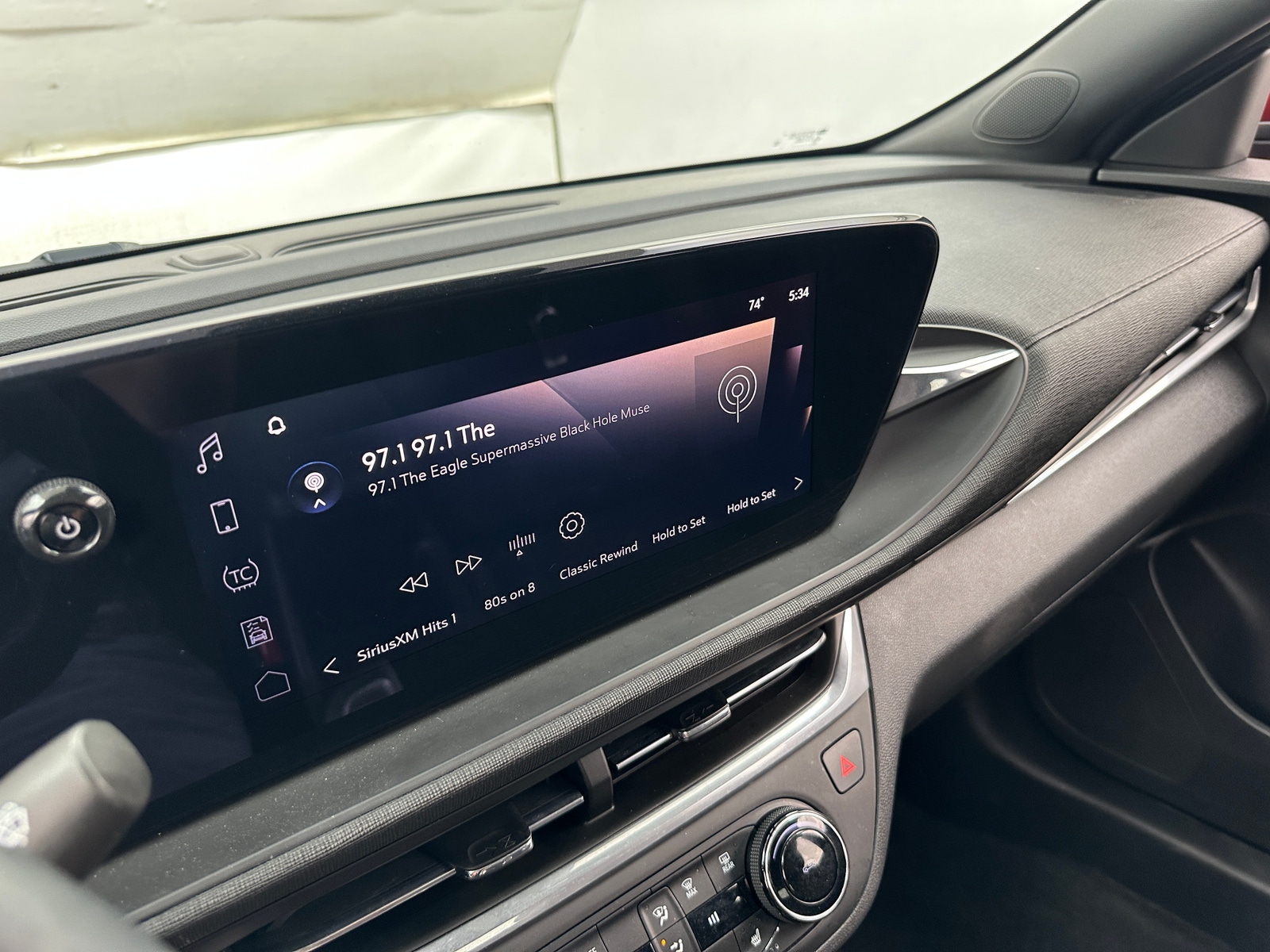 Thumbnail: 2024 Buick Envista - 3