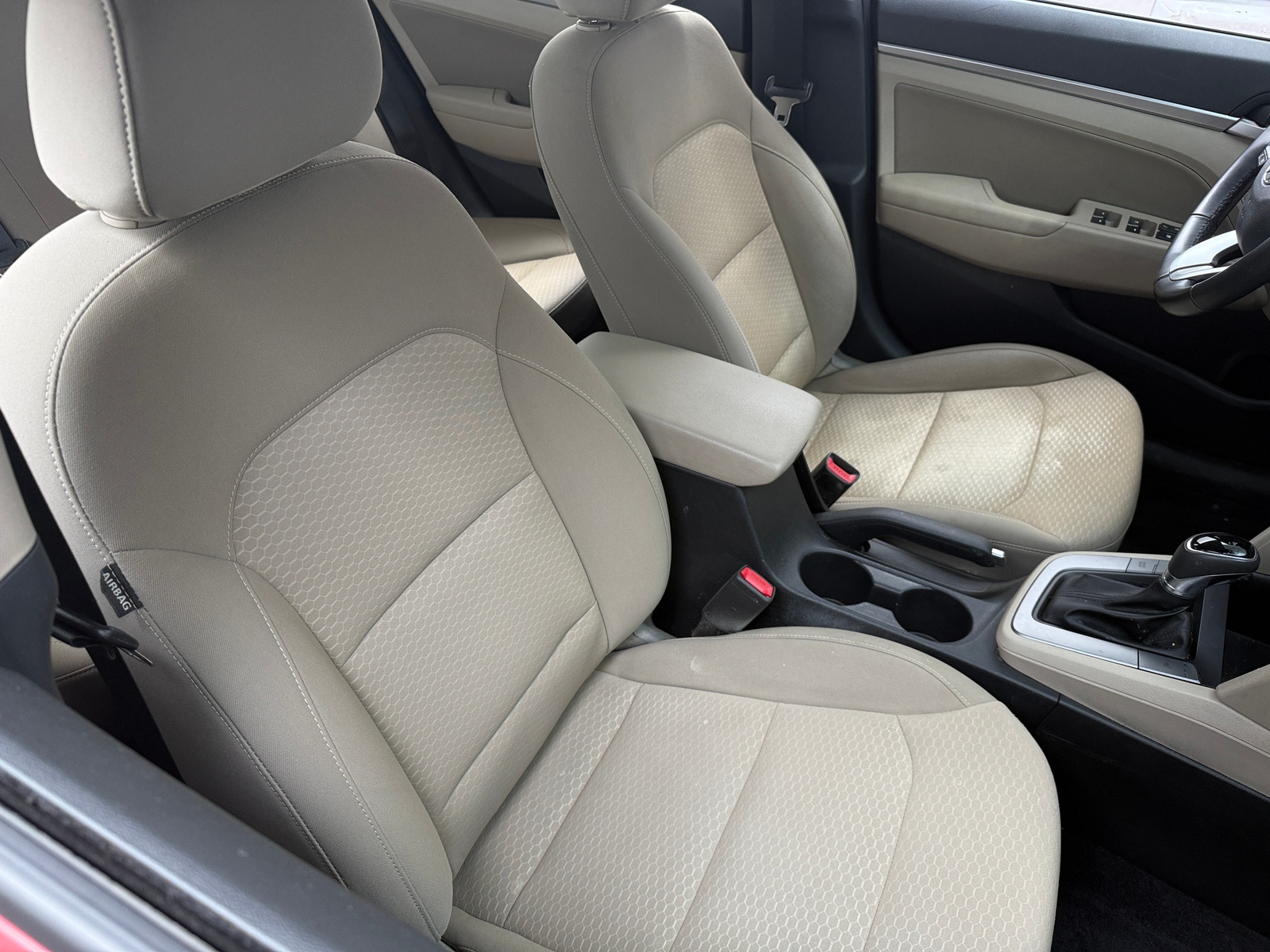 Thumbnail: 2020 Hyundai Elantra - 2