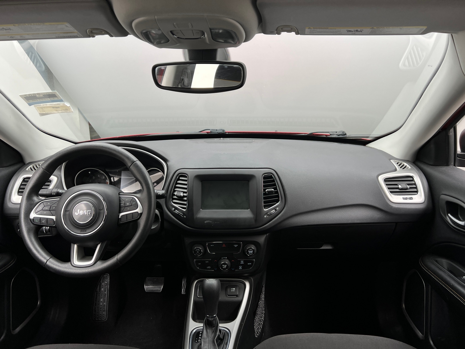 Thumbnail: 2019 Jeep Compass - 3