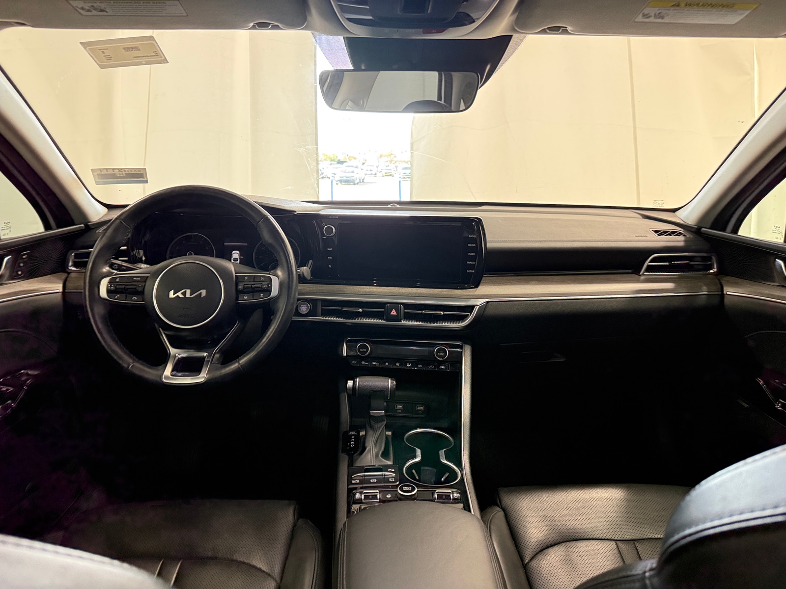 Thumbnail: 2024 Kia K5 - 2