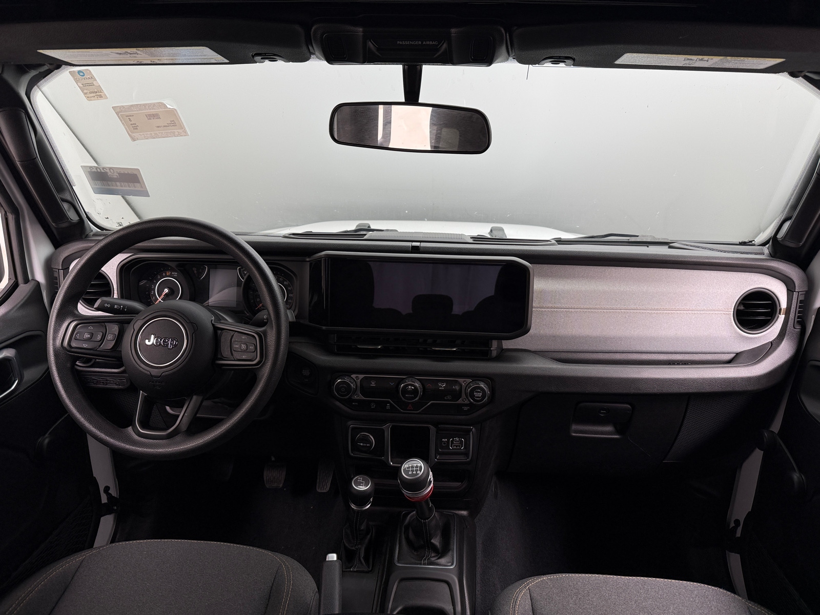 Thumbnail: 2024 Jeep Gladiator - 3