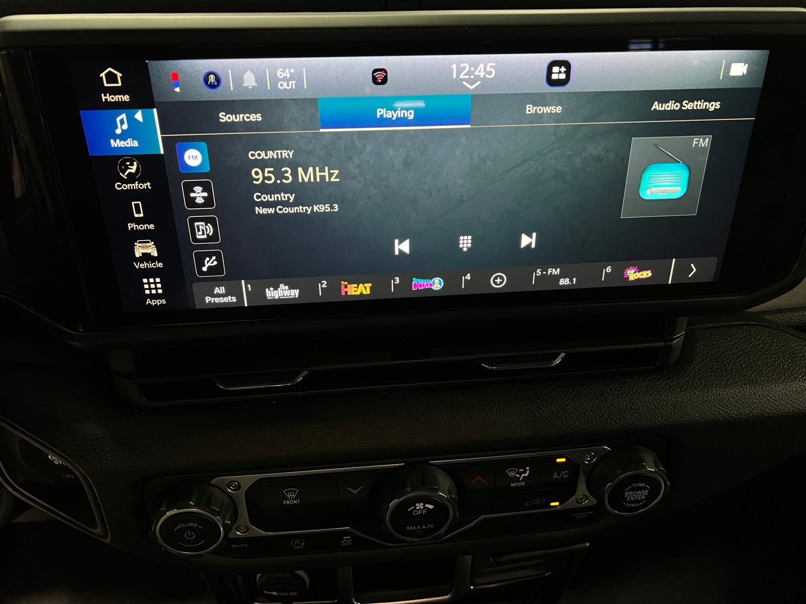 Thumbnail: 2024 Jeep Gladiator - 4